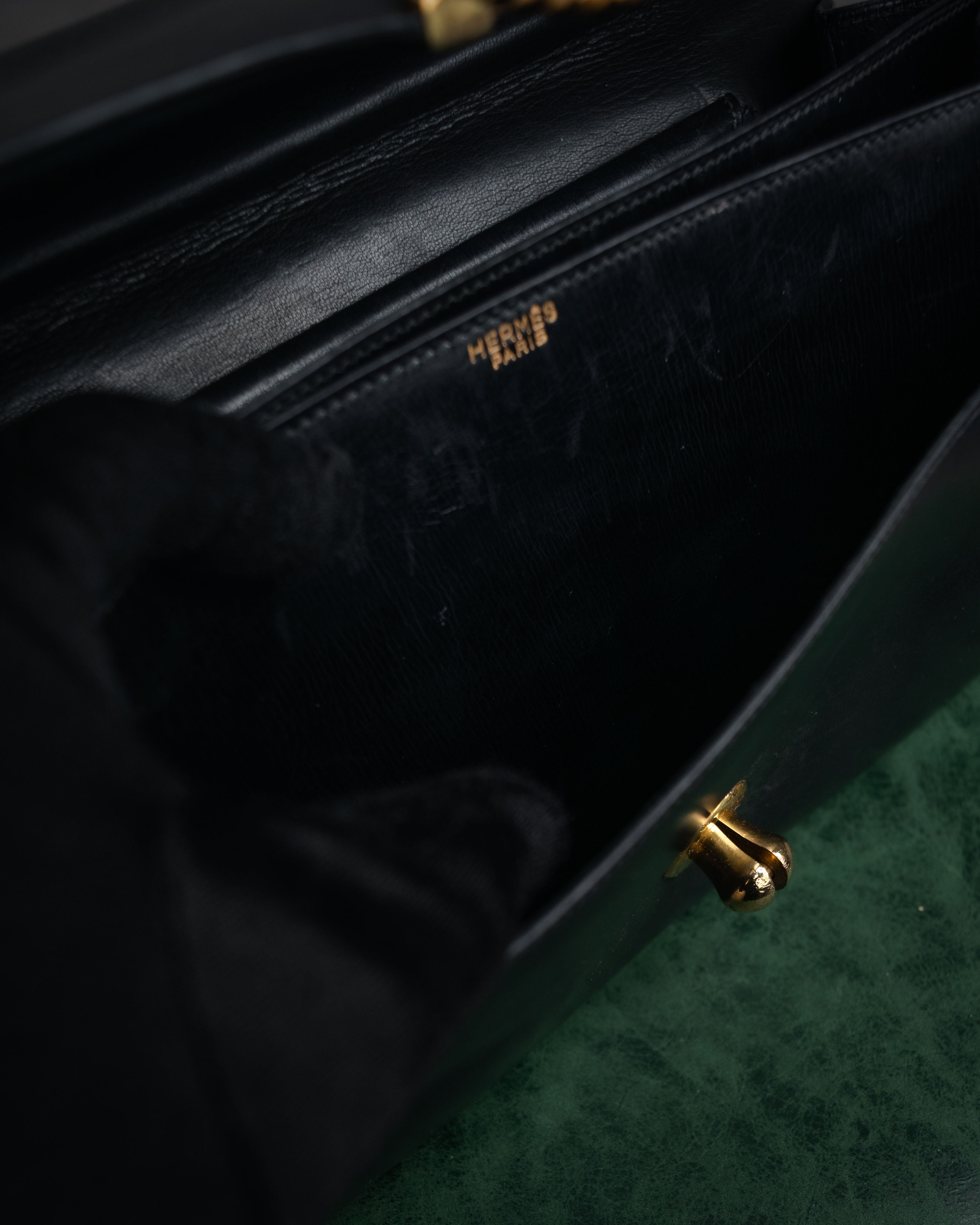–SPECIAL– “HERMES” 50’s-60’s Escale box calf top handle bag