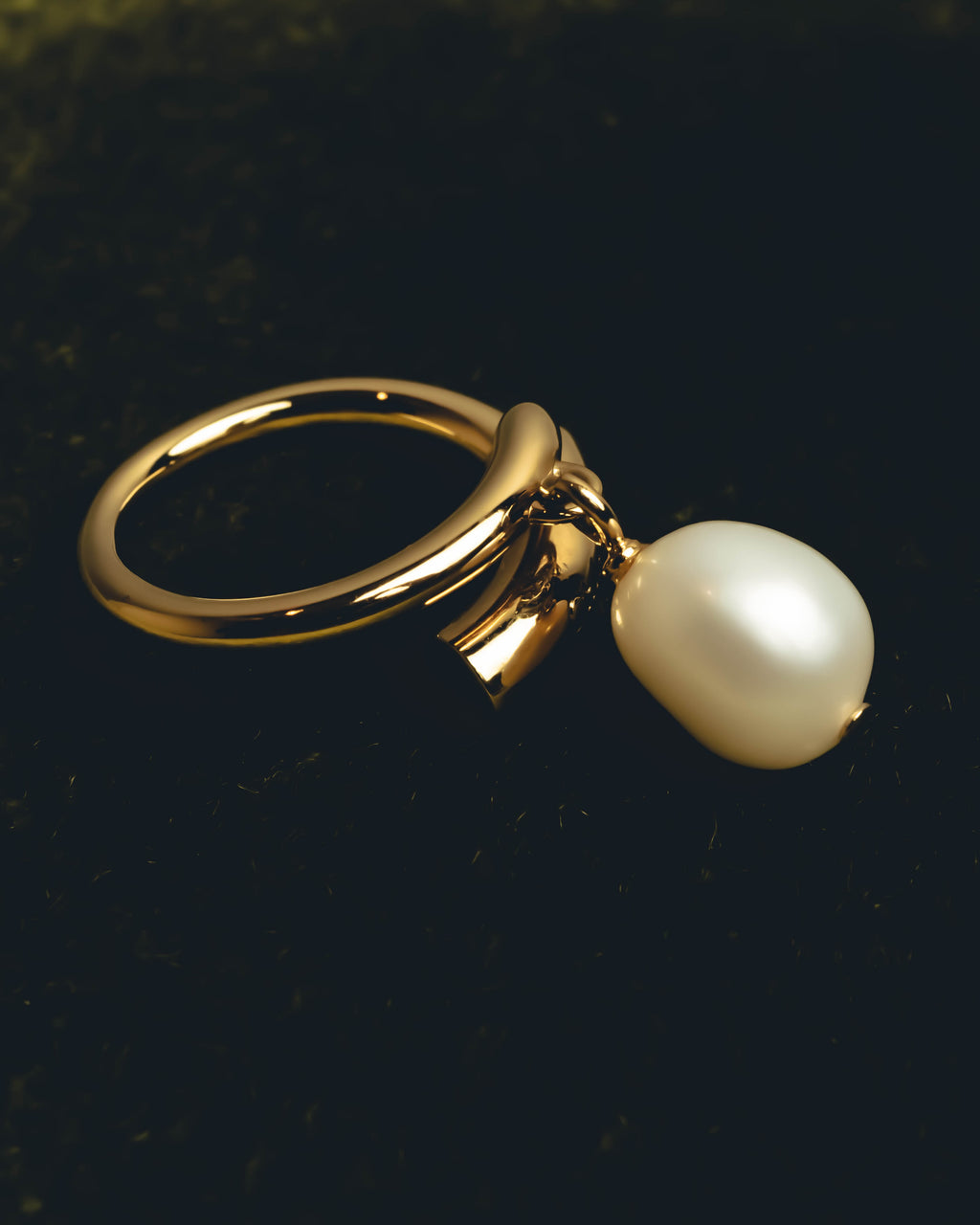 "Chloé" 2020's Pearl charm ring