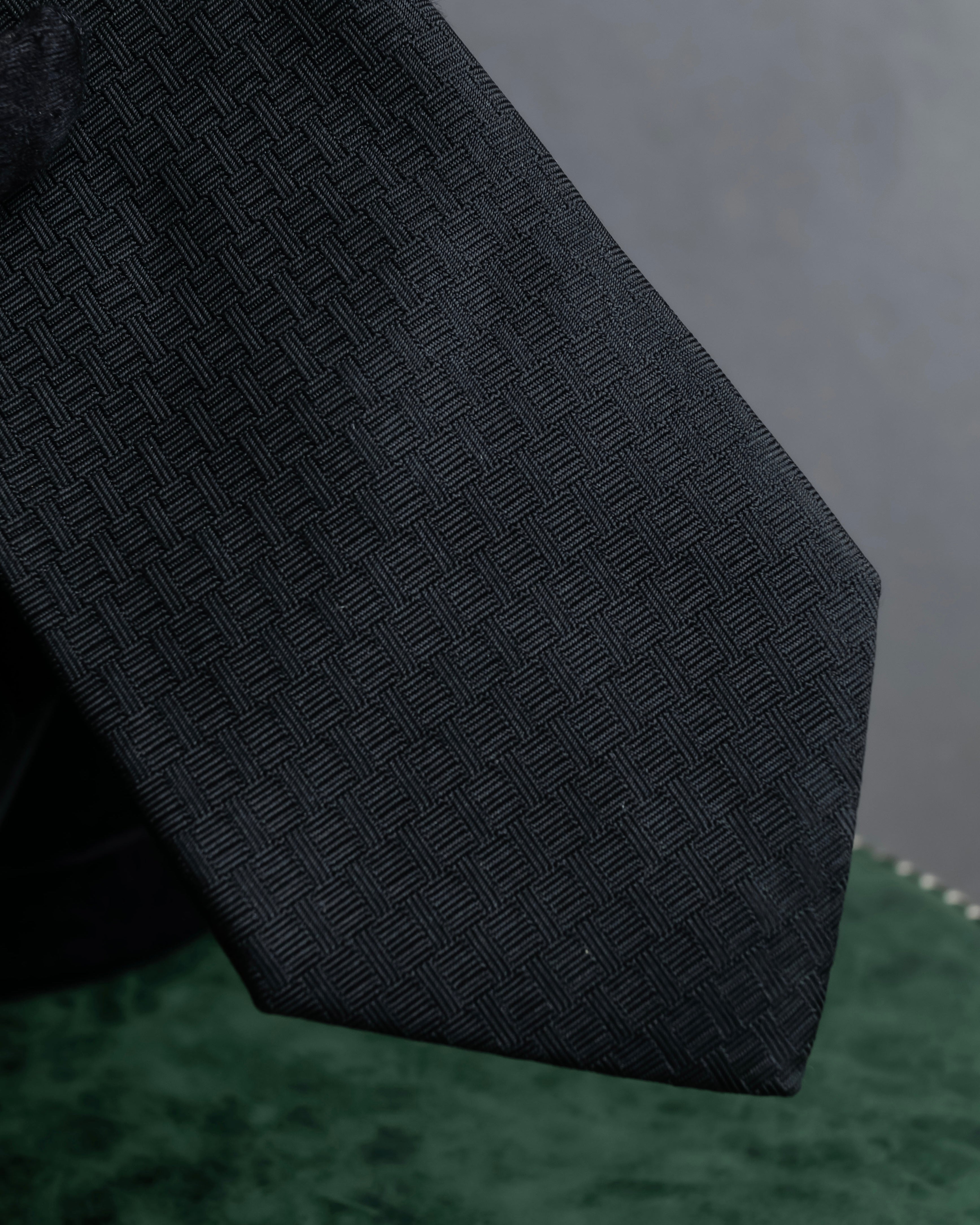 "HERMES" Dice embroidery design silk neck tie