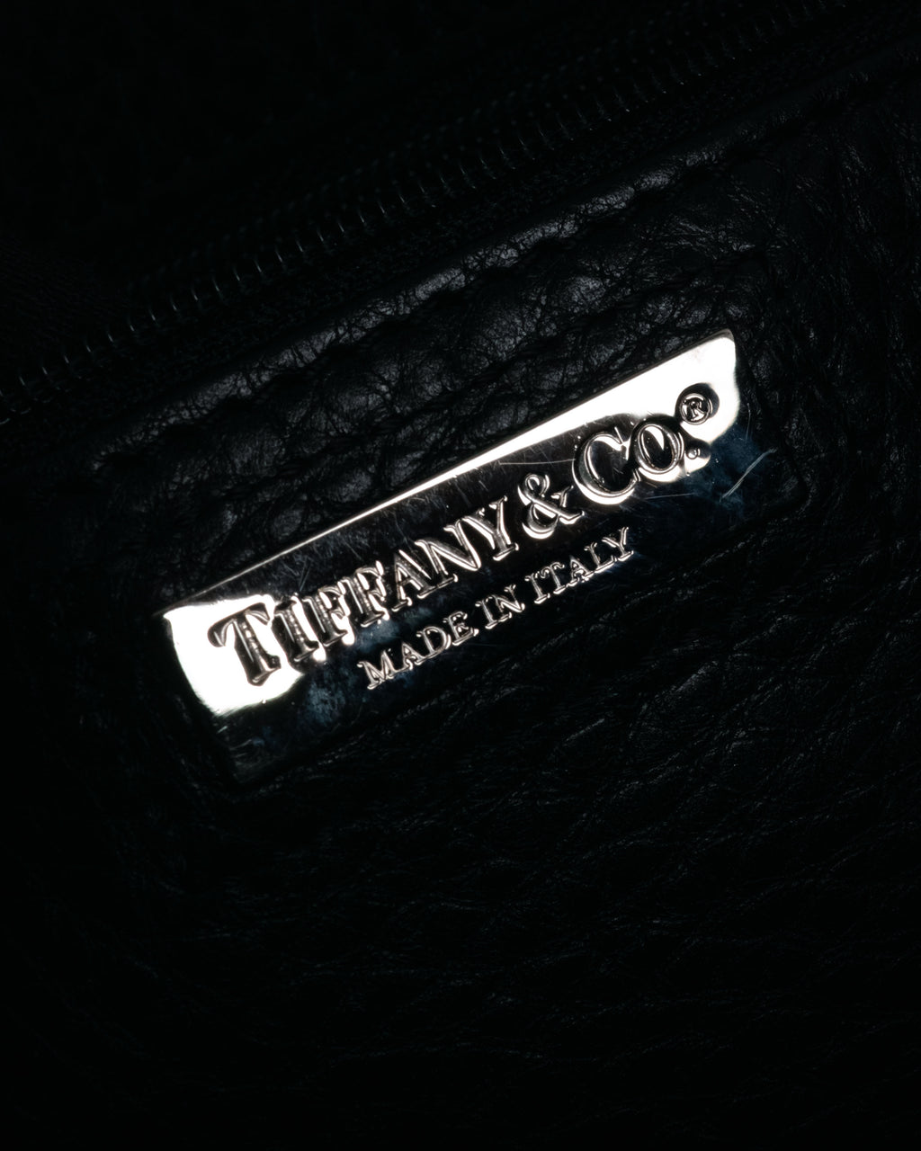 “TIFFANY & CO.” 2010’s Grained leather chain shoulder bag