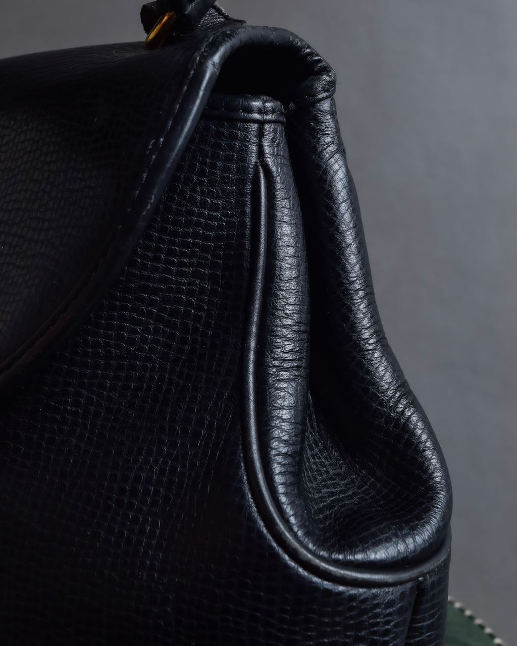 "Christian Dior" Vintage logo design leather hand bag