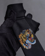 "GUCCI" Michele period tiger embroidery silk necktie