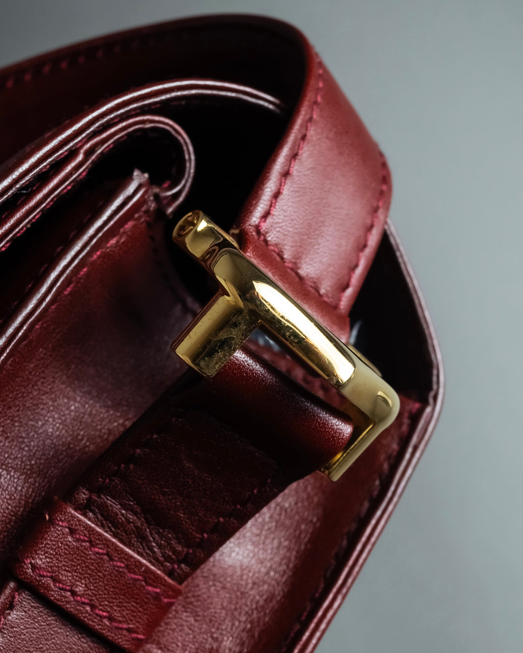 "Cartier" Les Must de Cartier geometric design shoulder bag