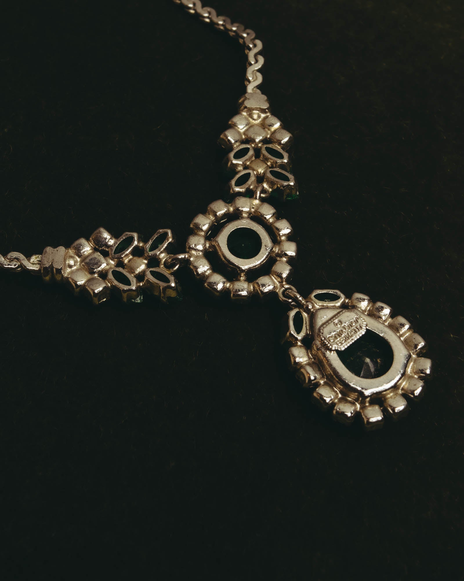 "Christian Dior" 80's-90's Emerald green pendant necklace