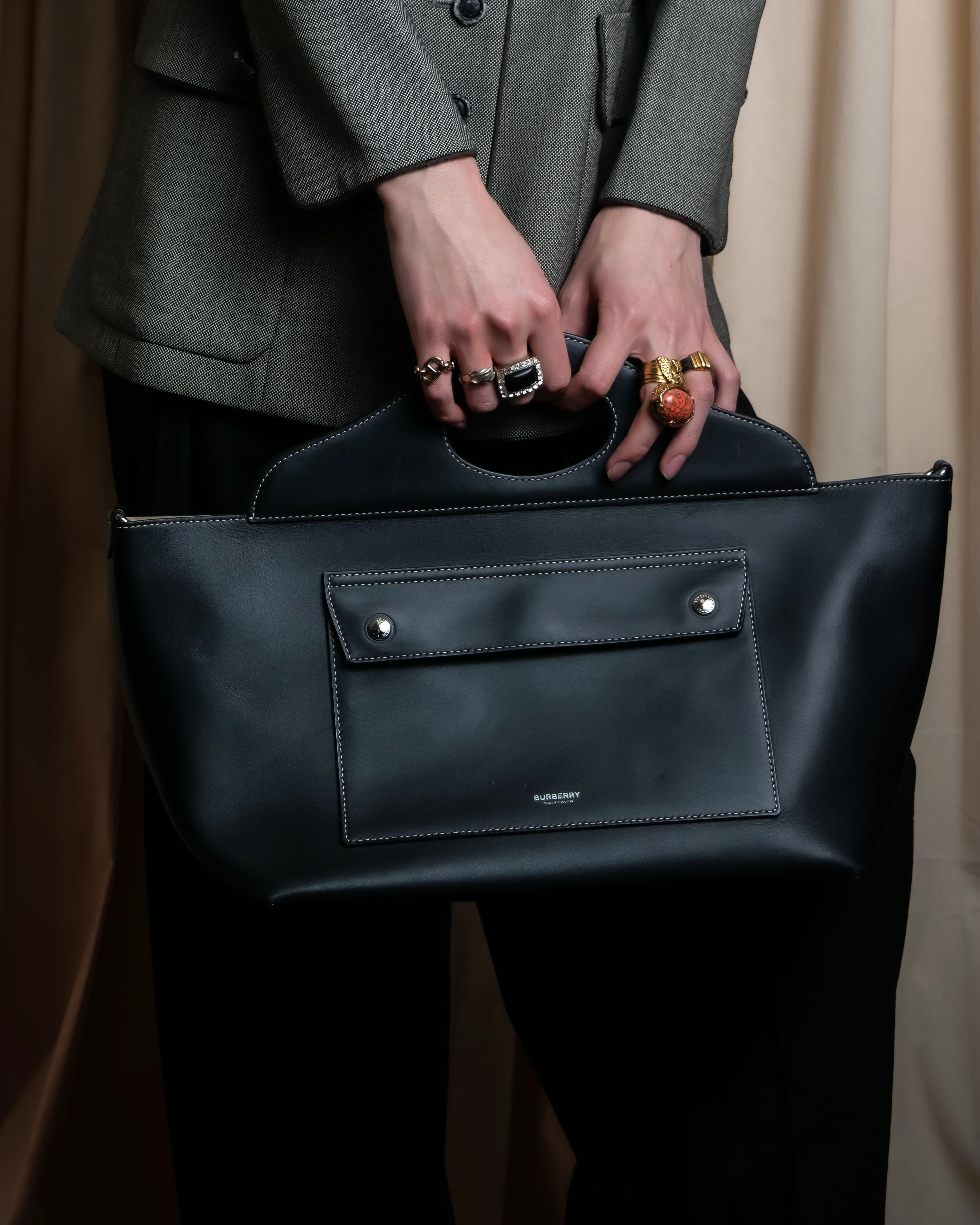 "BURBERRY" Suede switching design 2way shoulder bag