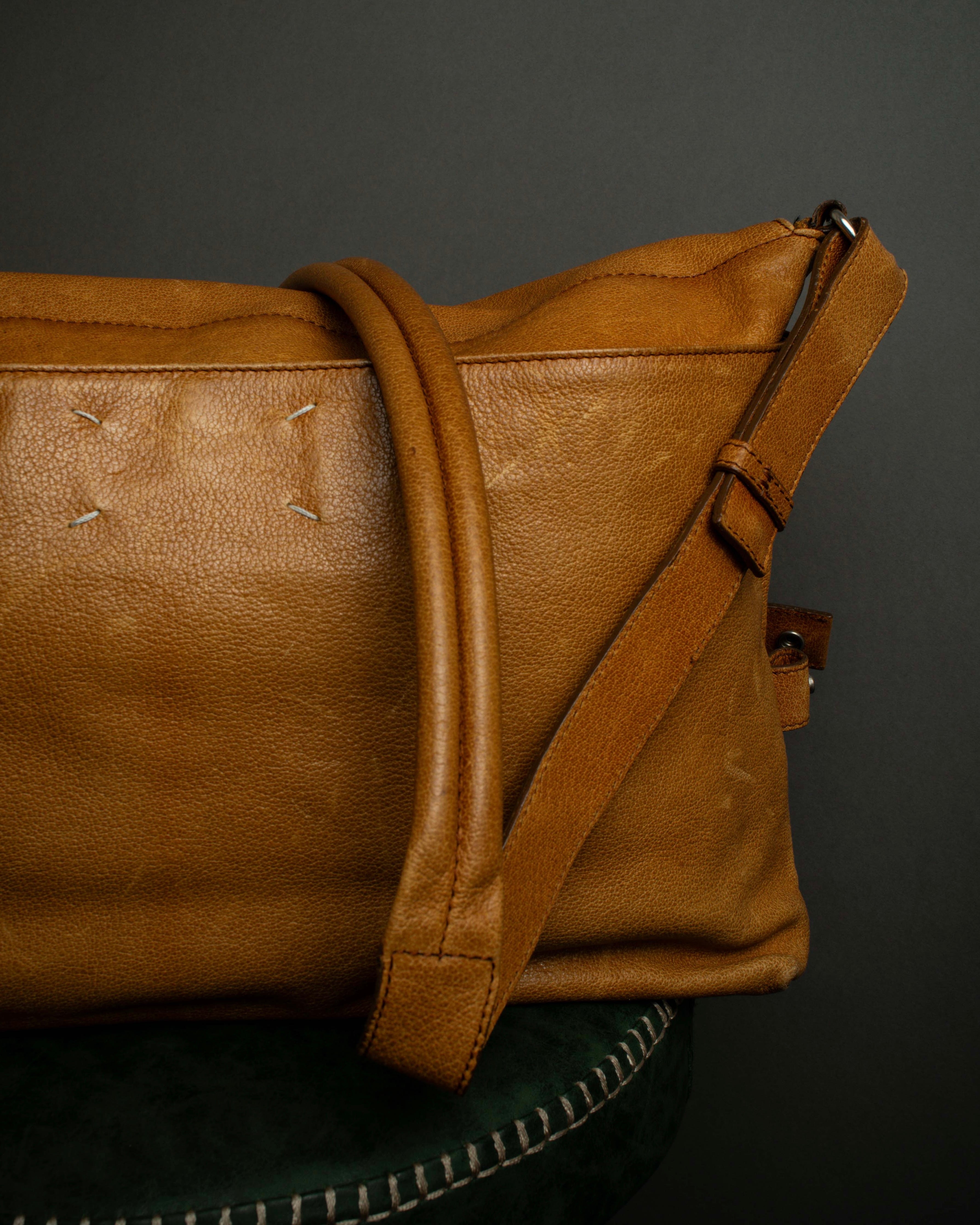 "MAISON MARGIELA" 12SS over flap design leather shoulder bag