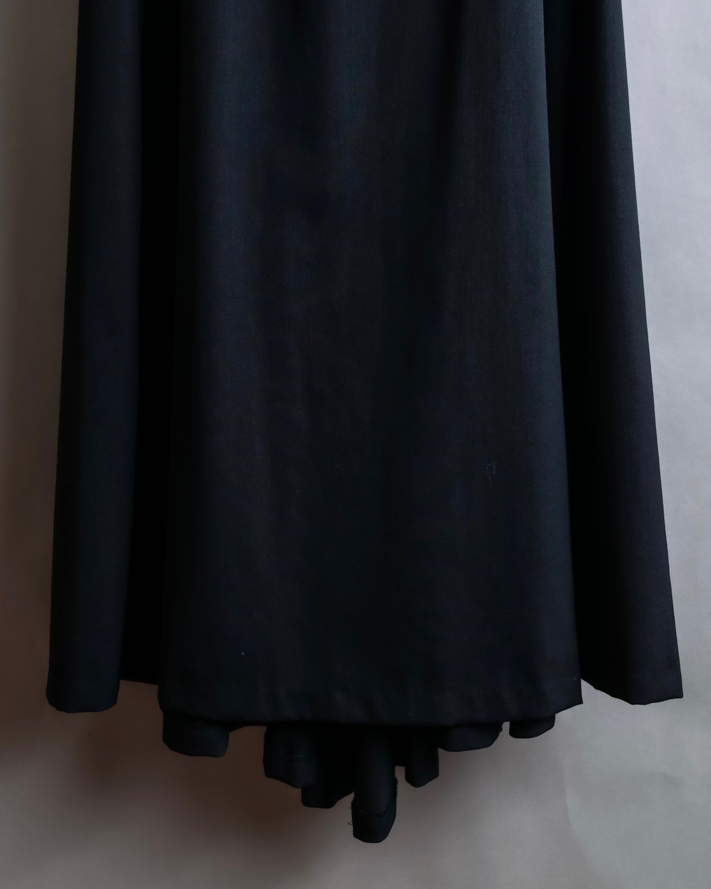 "JEAN PAUL GAULTIER" Asymmetric front＆rear design maxi length wool skirt