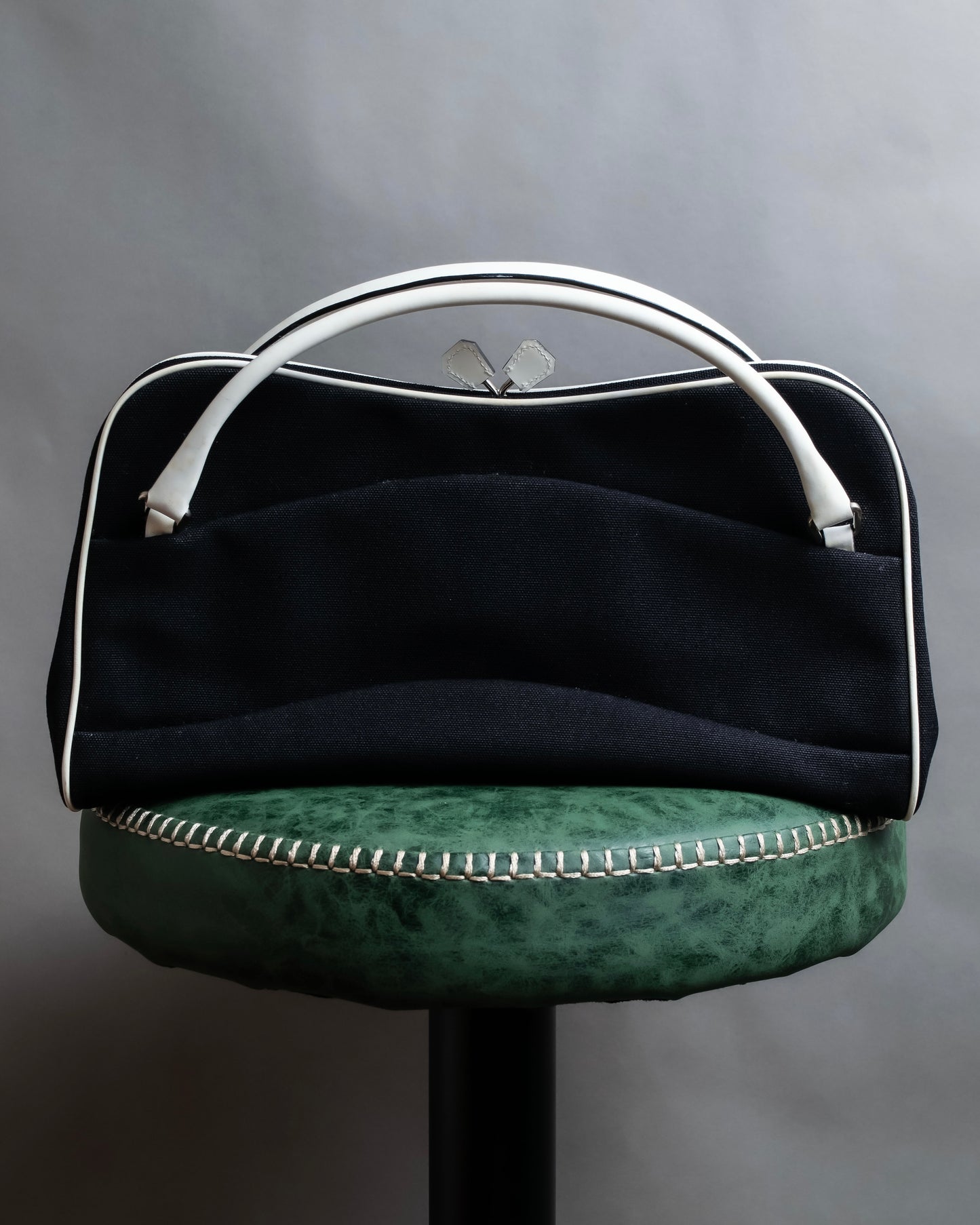 "PRADA" Clasp design monotone color bowling bag