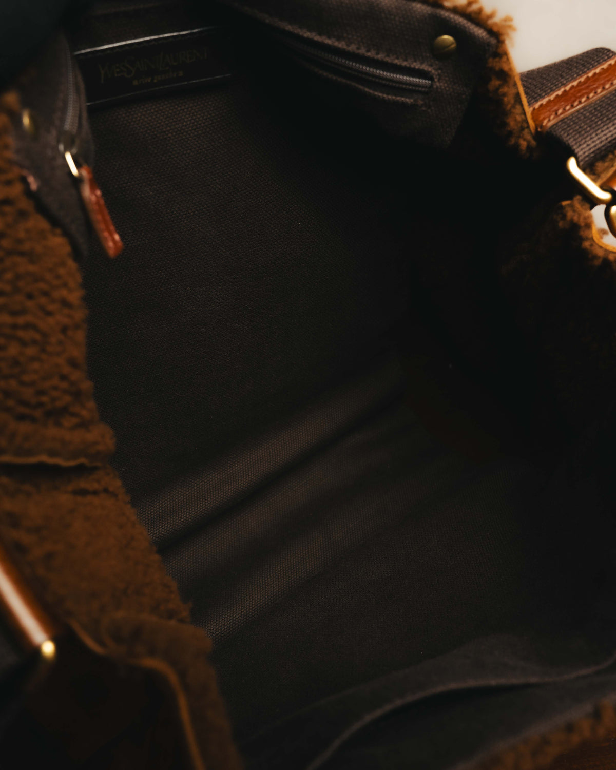 -SPECIAL- "Yves Saint Laurent" 00's Luxurious shearling double buckle messenger bag