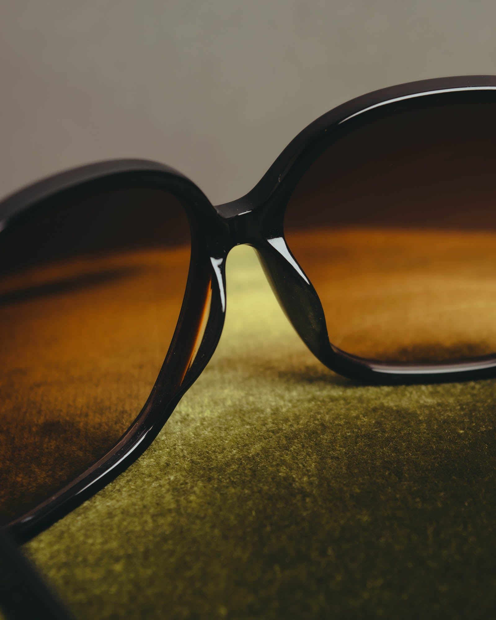 "LOEWE" 00's-10's Oversized butterfly sunglasses