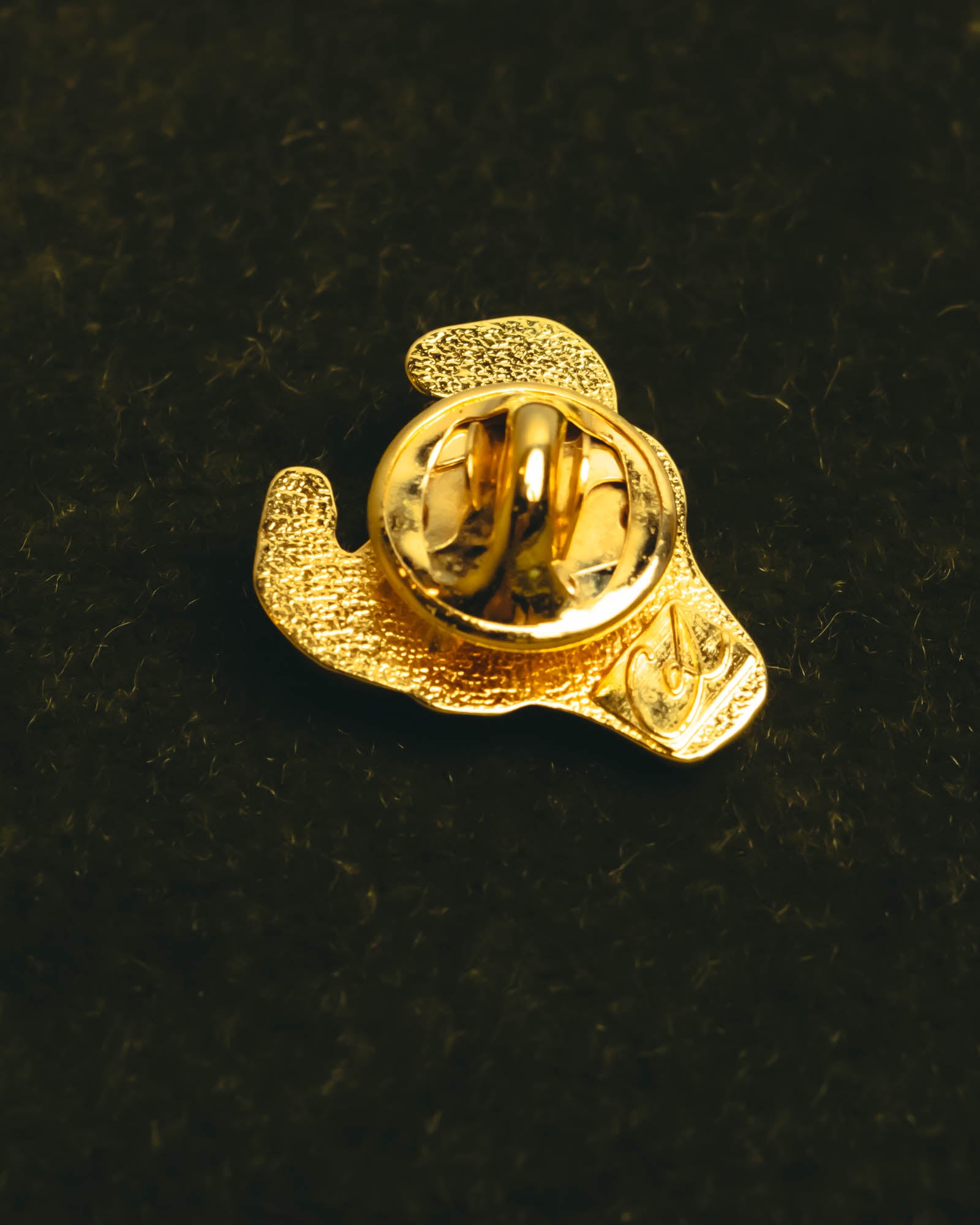 "Crédit Agricole" 90's Gold bull lapel pin