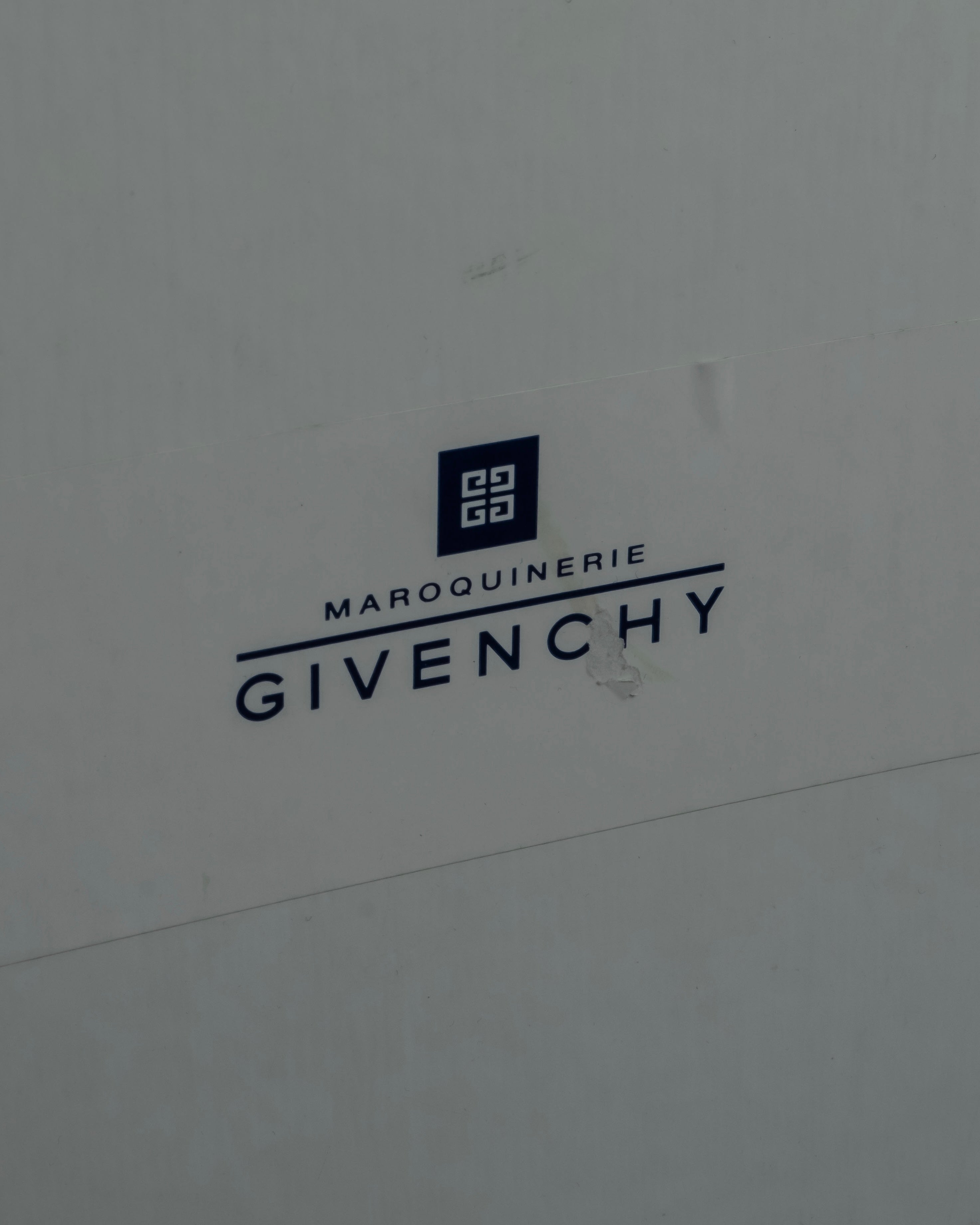 "GIVENCHY MAROQUINERIE" Trapezoidal brown leather one-handle bag