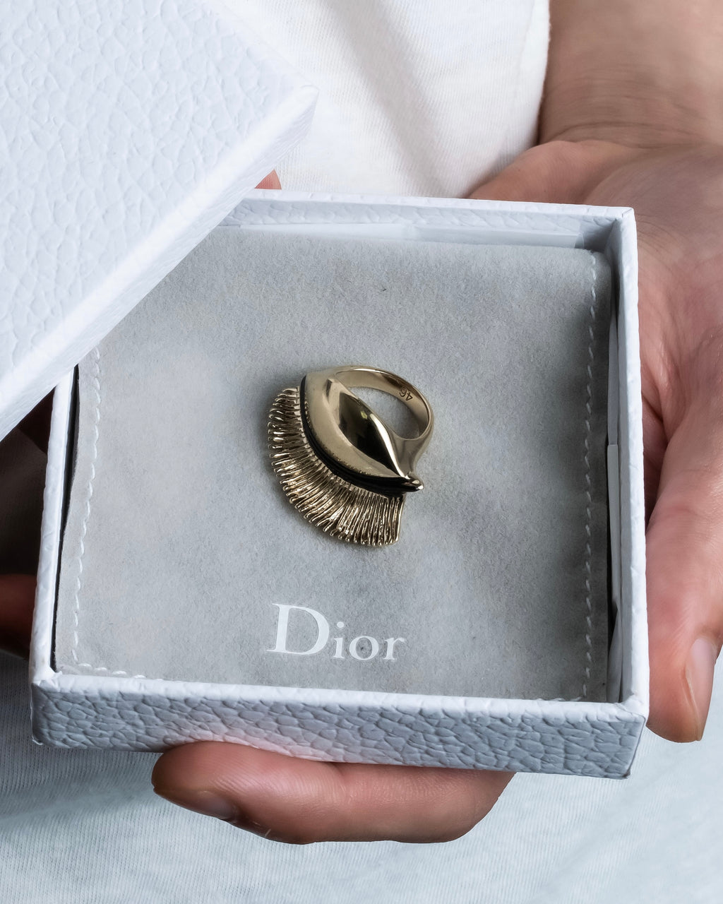 "Dior" Feather motif antique style ring