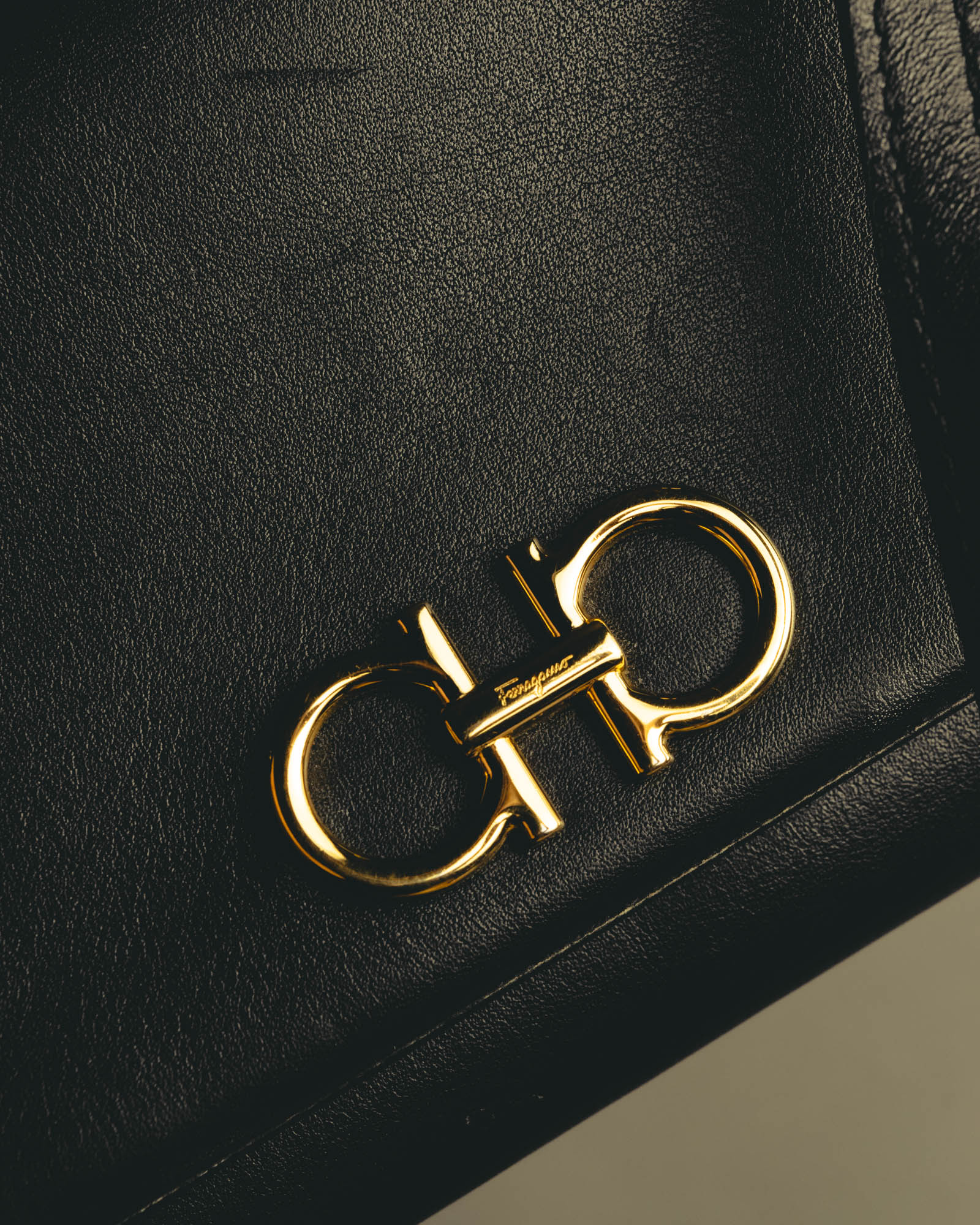 "Salvatore Ferragamo" 2010's Classic Gancini top handle shoulder bag