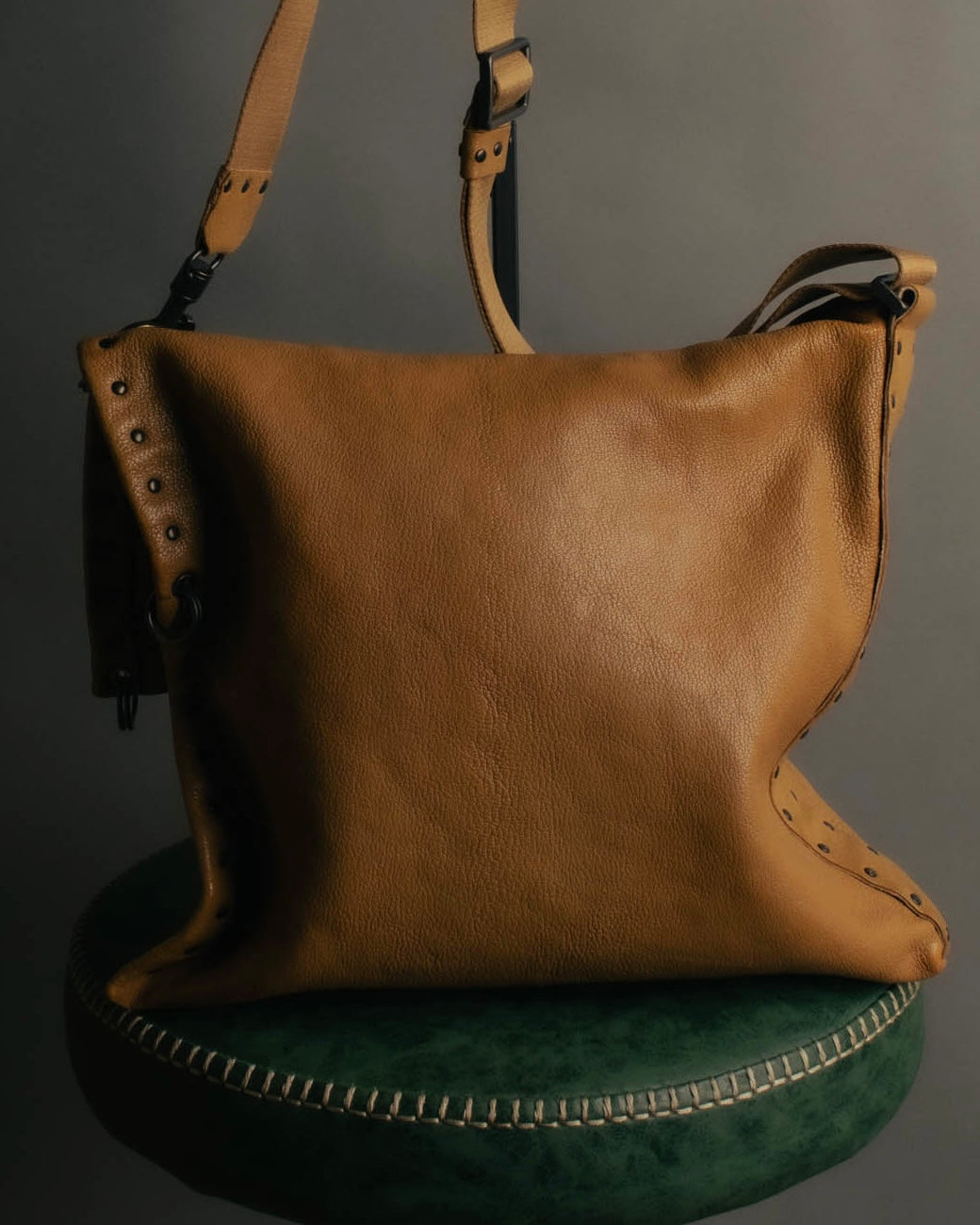 BOTTEGA VENETA (ボッテガ・ヴェネタ) - メッセンジャーバッグ