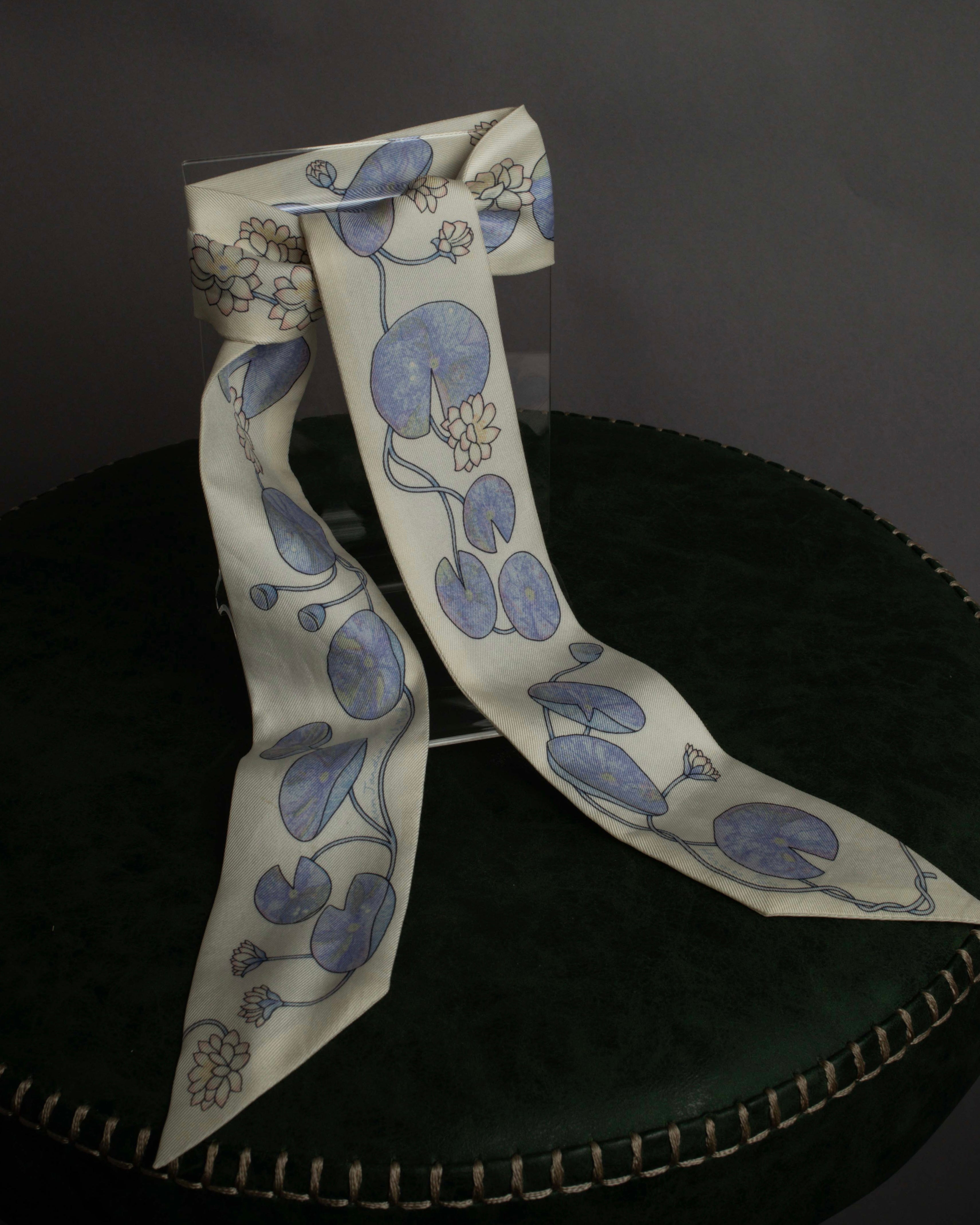 "HERMES" Un Jardin Sur le Nil silk twilly scarf