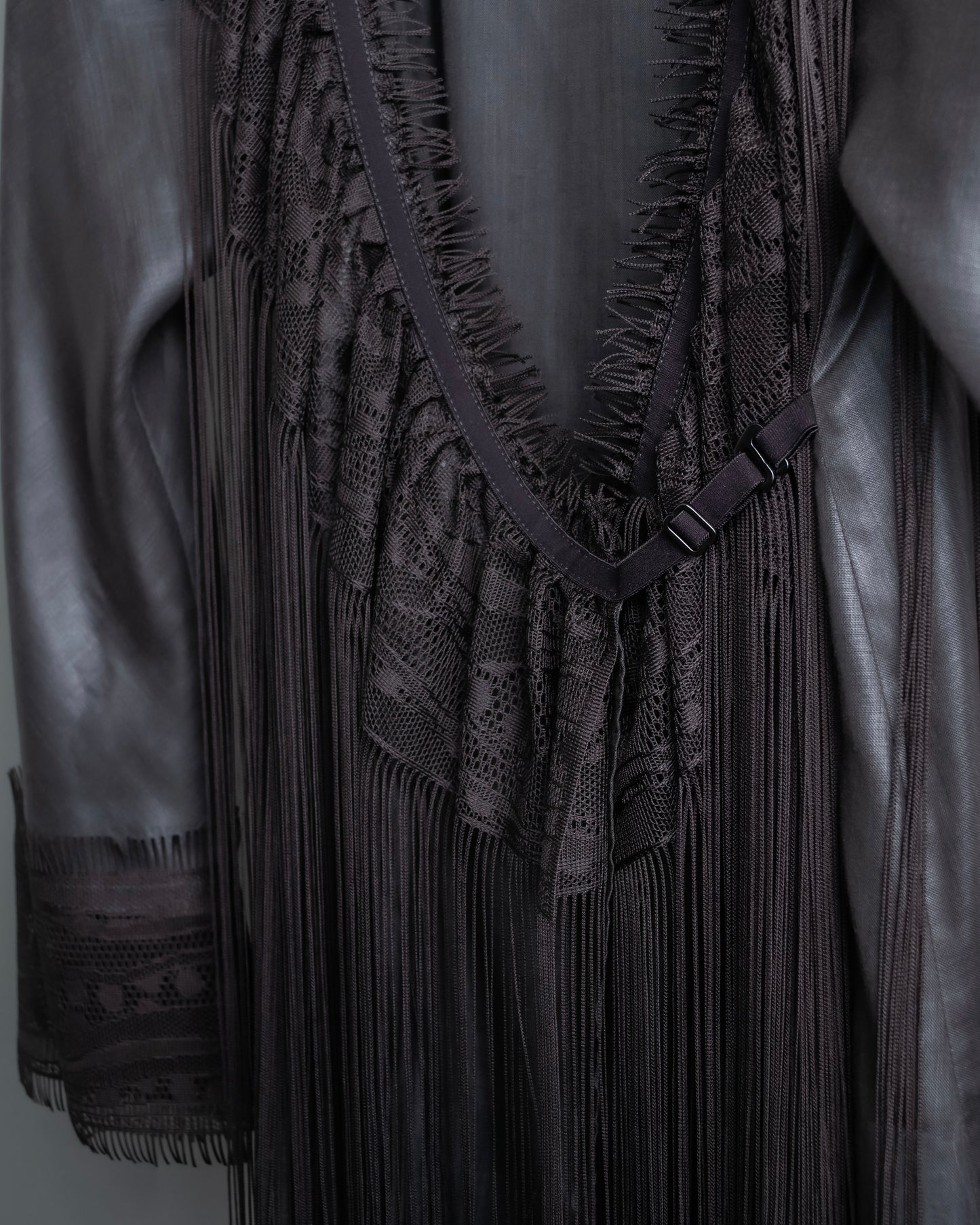 "ISSEY MIYAKE" Fringe design embroidered jacket