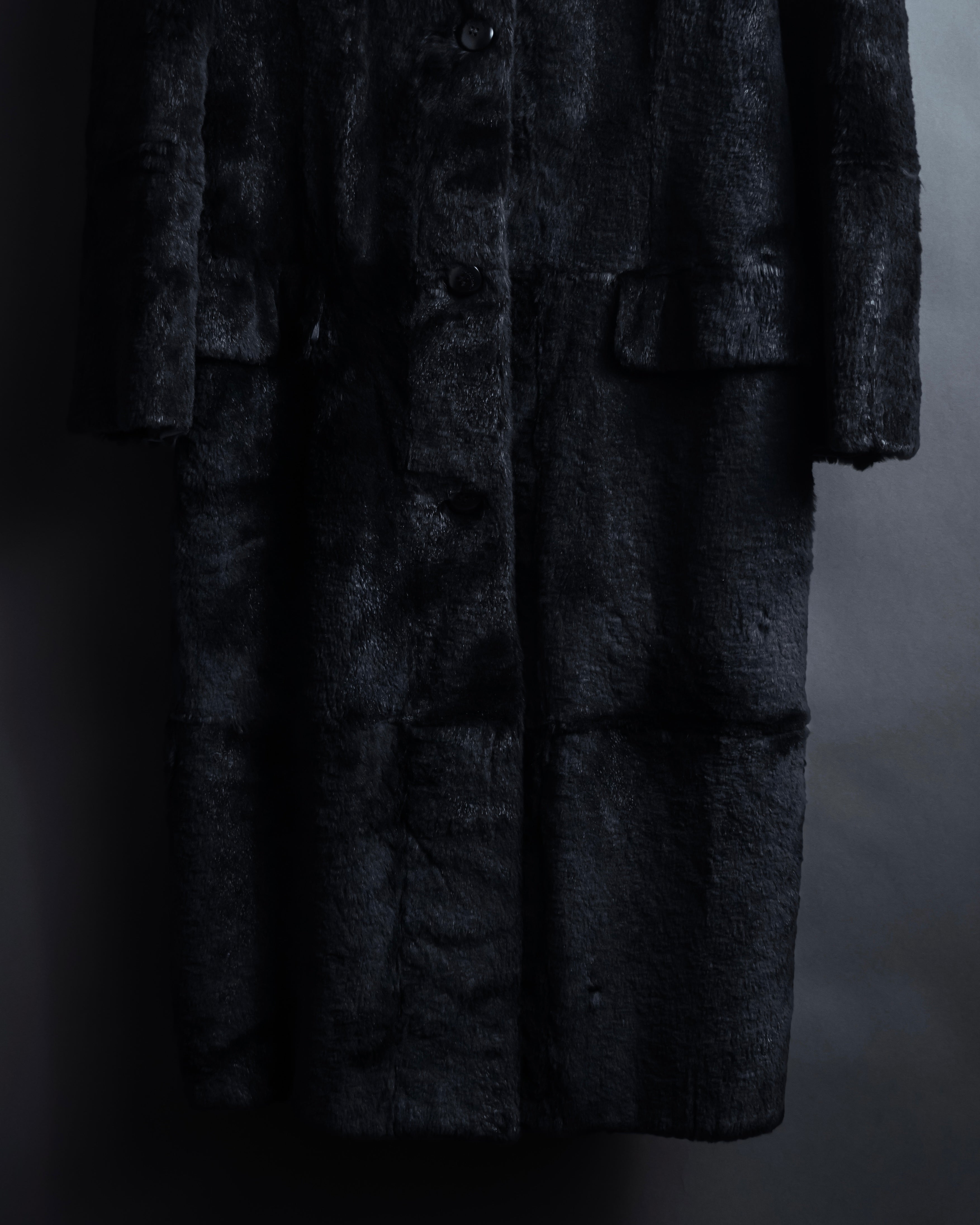 -SPECIAL- "Salvatore Ferragamo"
90's-00's A neat silhouette 100% lapin fur coat