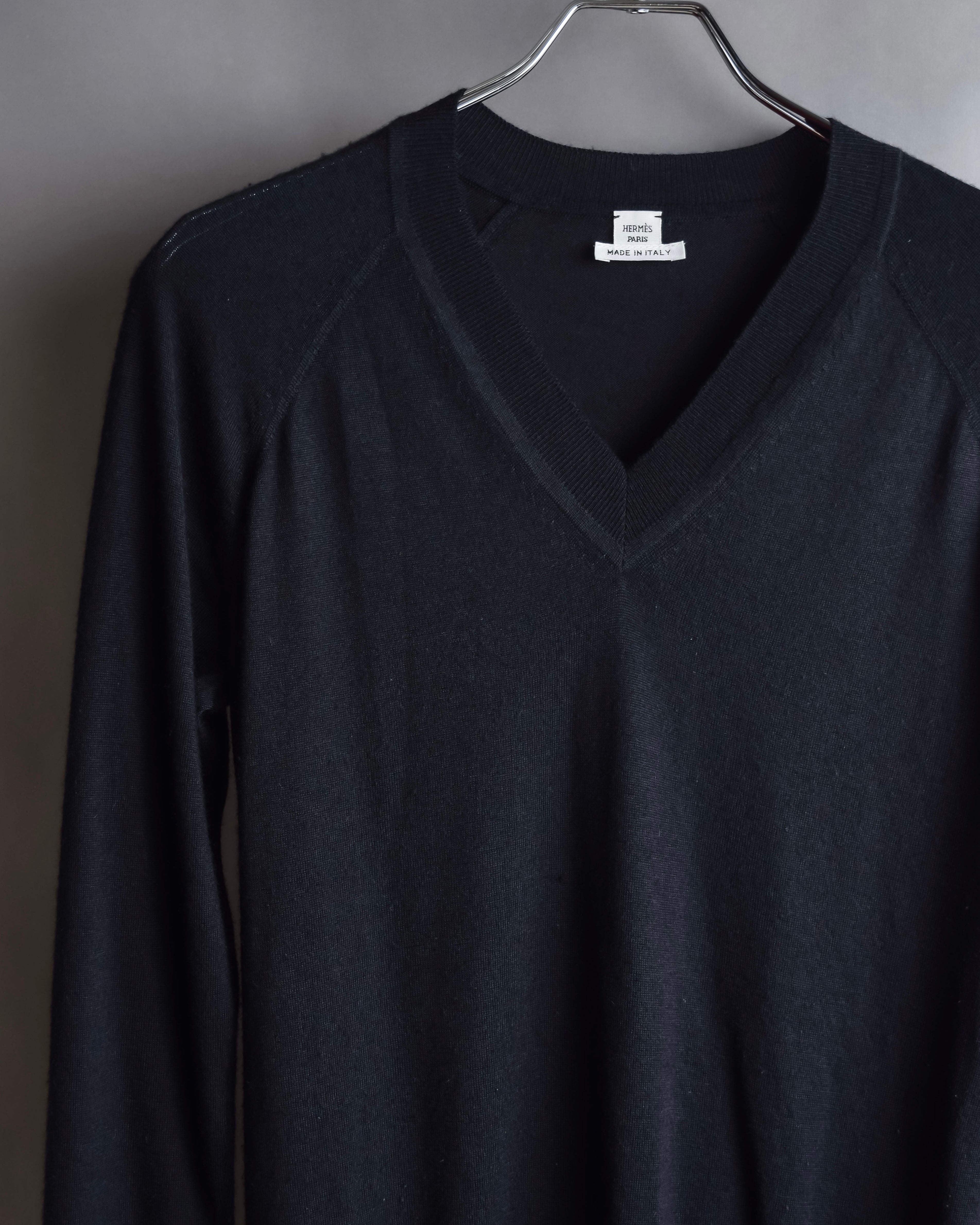 "HERMES" Cashmere silk blend V-neck knit