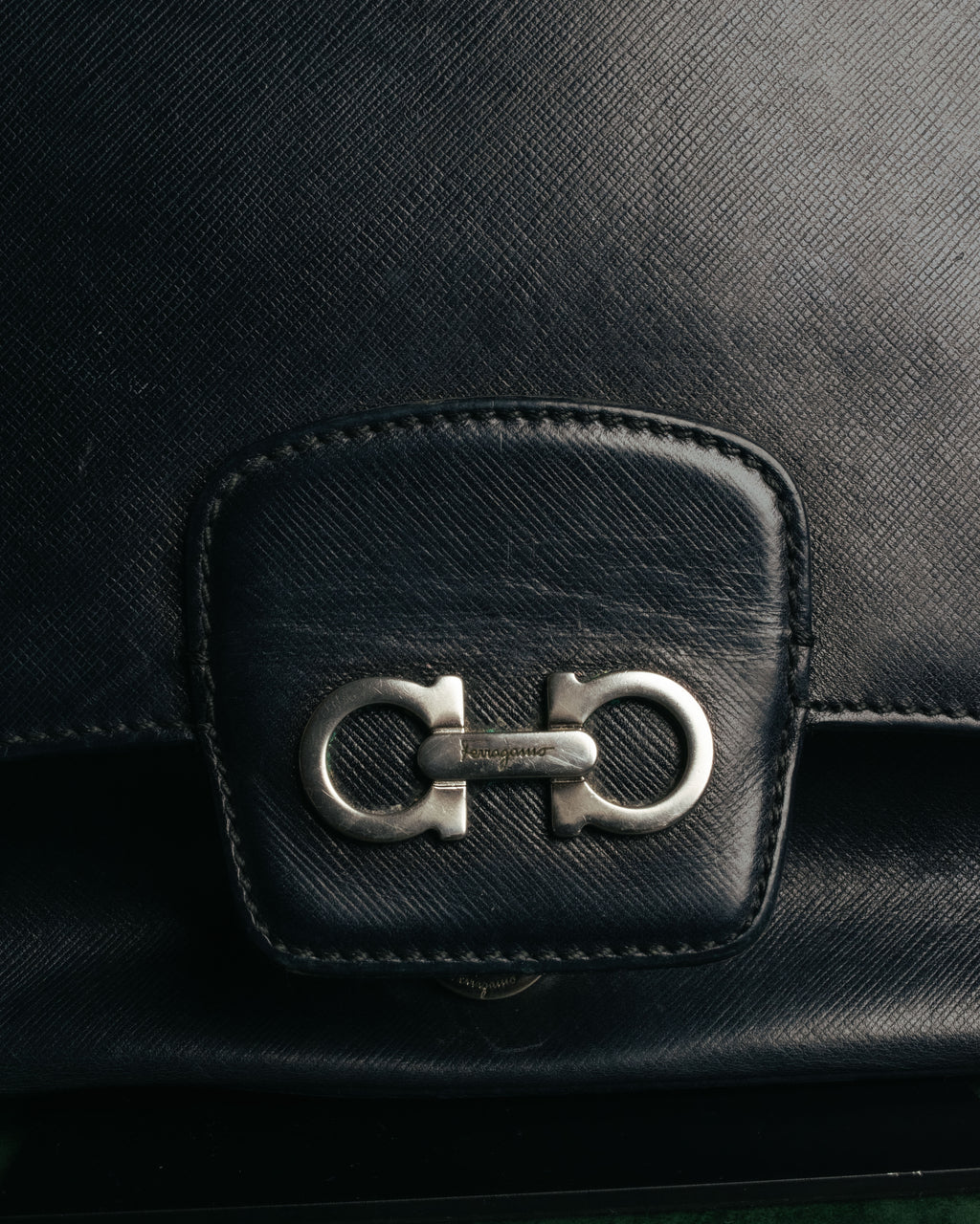 “Salvatore Ferragamo” 2010’s Gancini leather shoulder bag