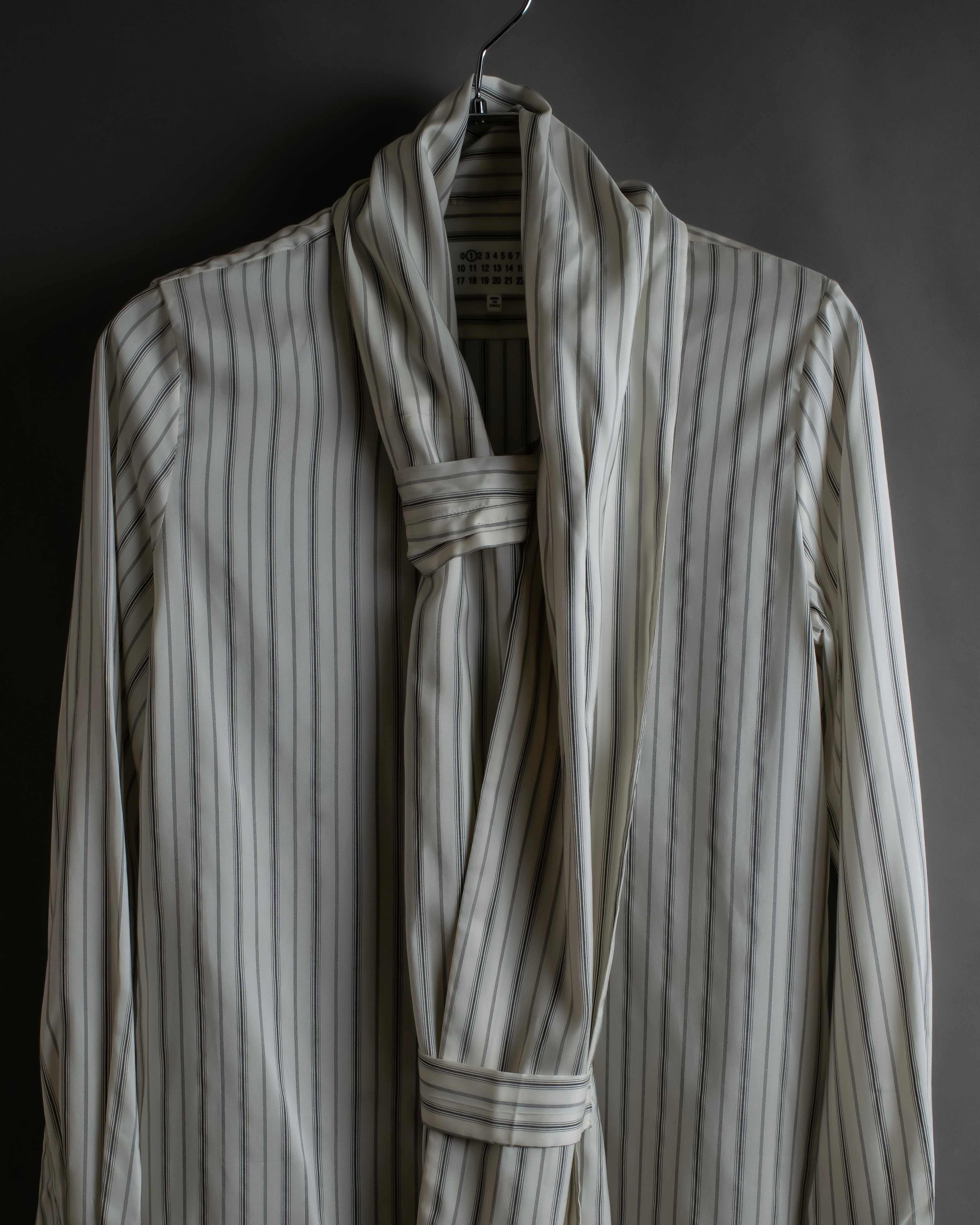 "MAISON MARGIELA" 16SS bowtie design striped long shirt