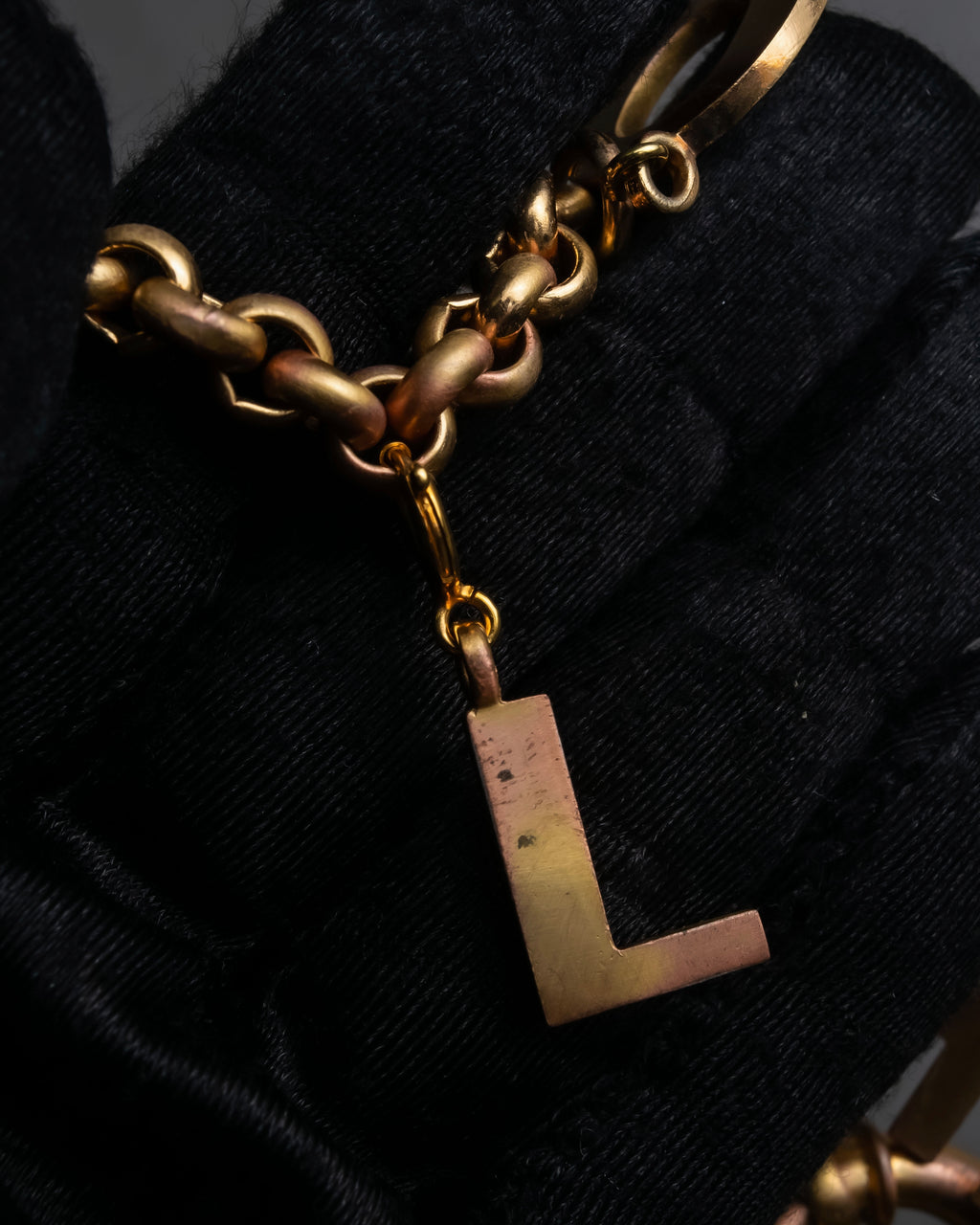 "YVES SAINT LAURENT" LOVE typography &amp; Cassandra motif design bracelet