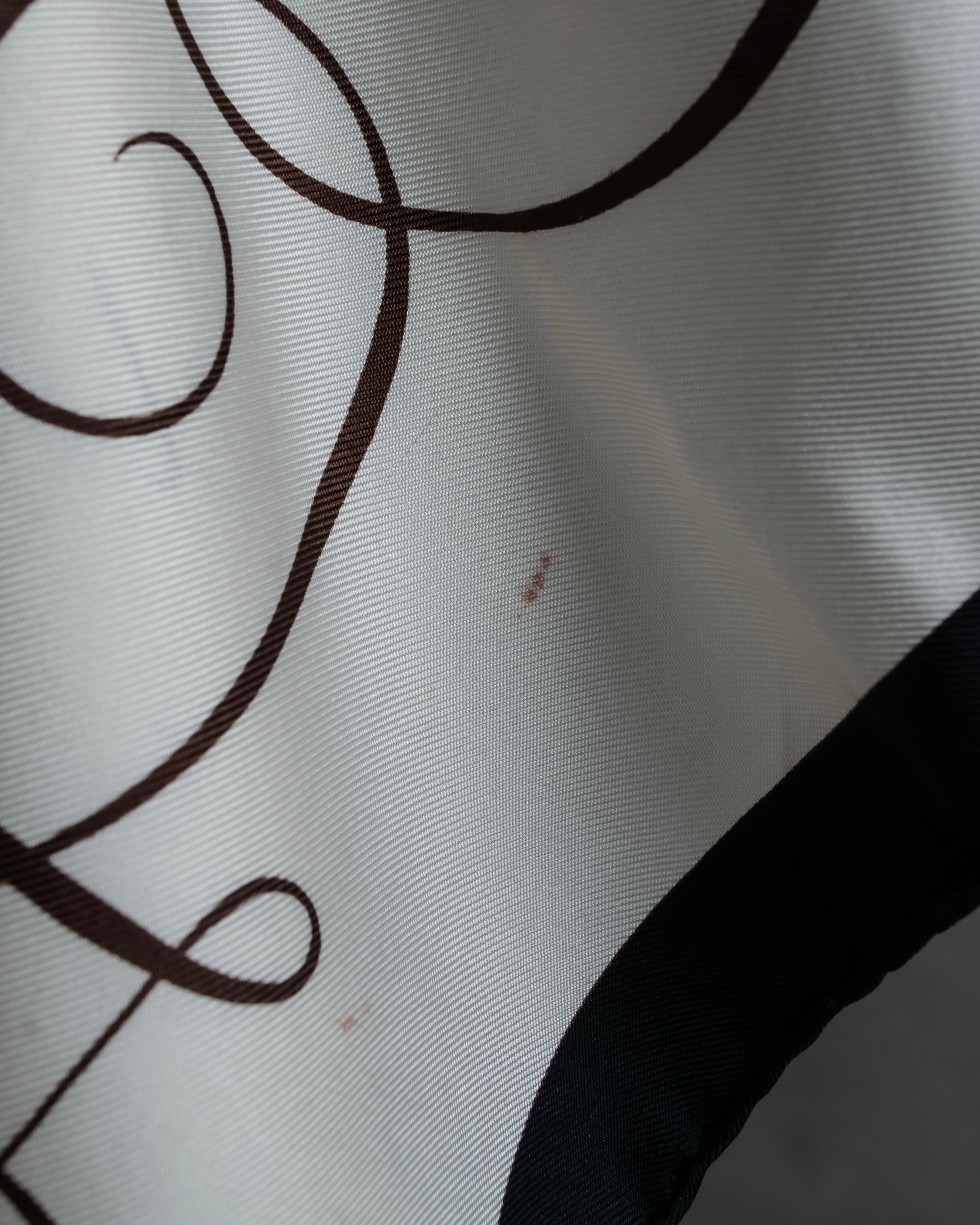 "HERMES" LART DECRIRE Carré  90 silk scarf