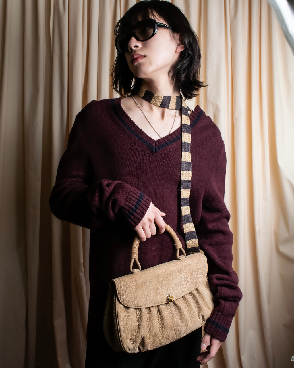 "COMME des GARCONS HOMME"
Regimental stripe square cut knit tie