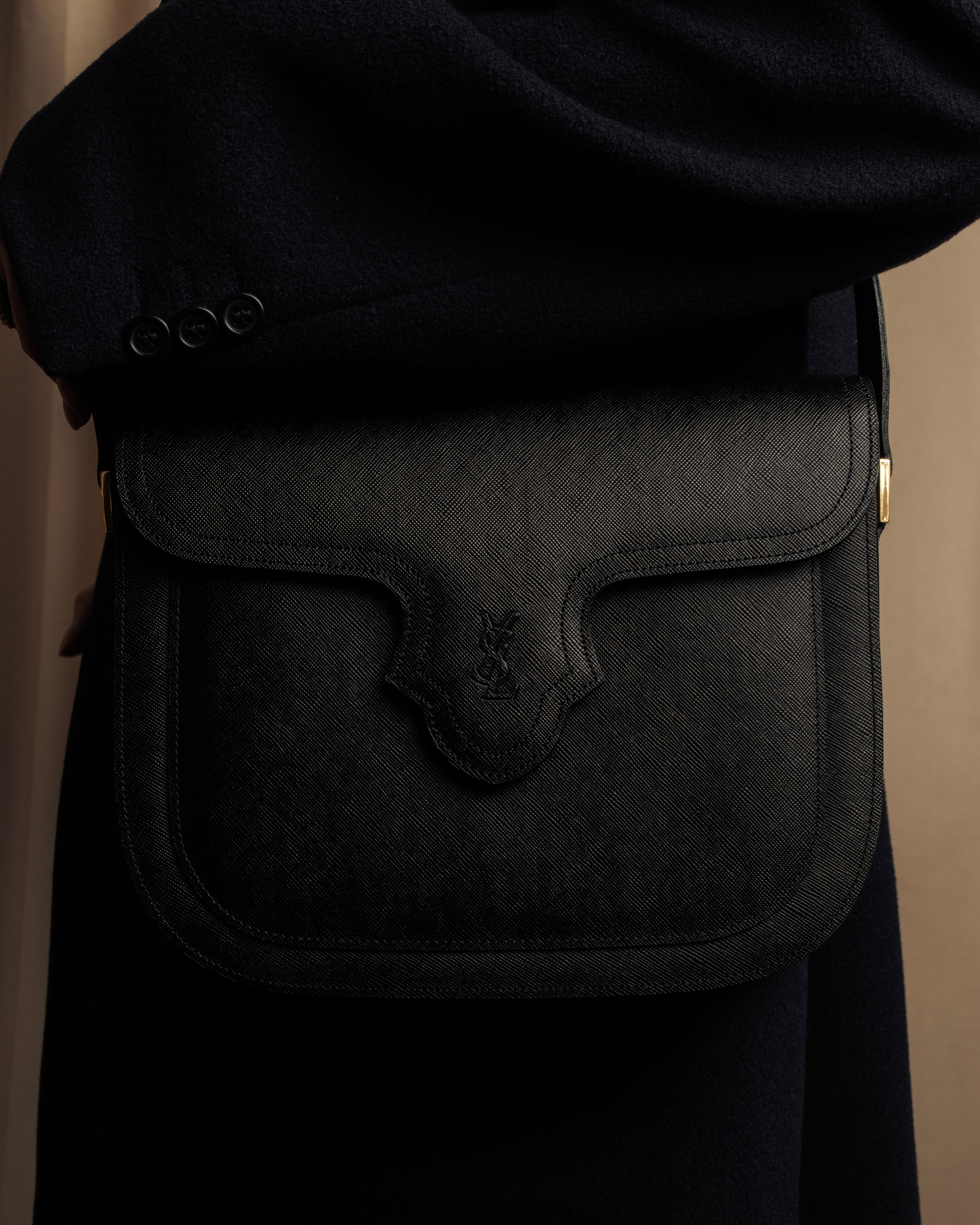 "YVES SAINT LAURENT" Cassandra logo engraved flap design leather bag