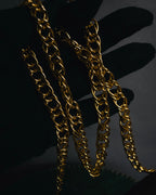 "Yves Saint Laurent" 80’s-90’s Concho suede chain shoulder bag