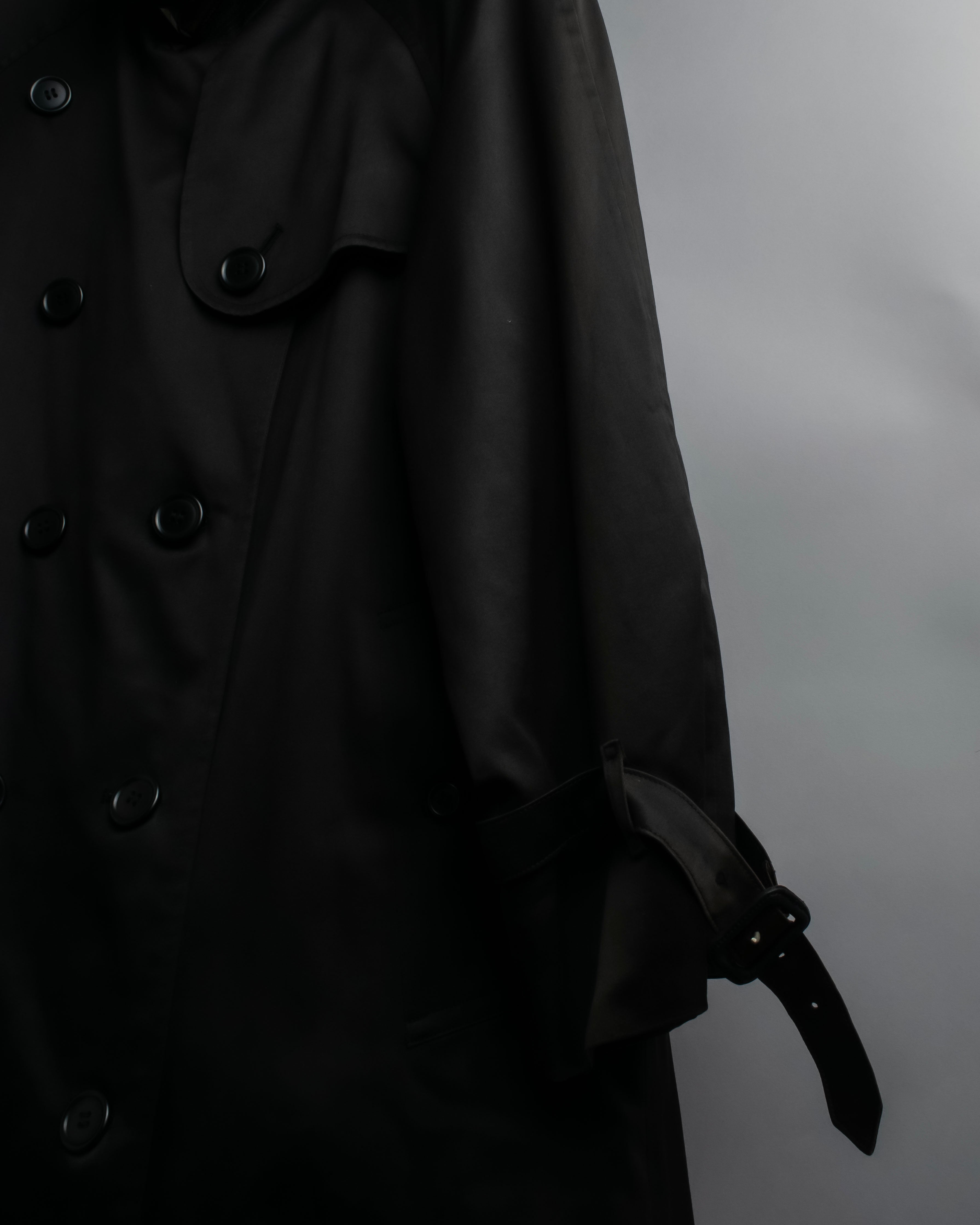 "BURBERRYS" Traditional detail double-breasted stand color trench coat