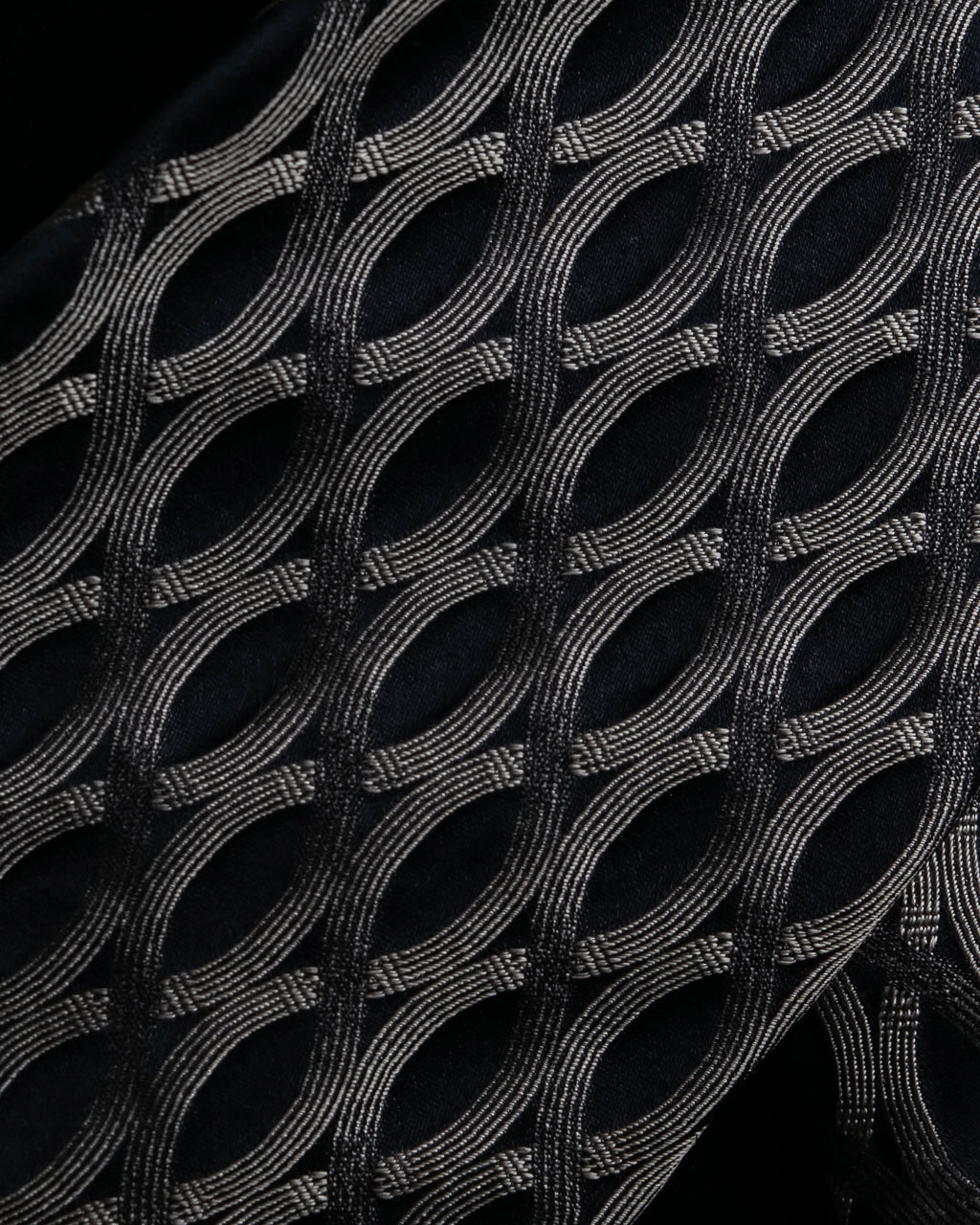 "GUCCI" Cord embroidery glossy necktie