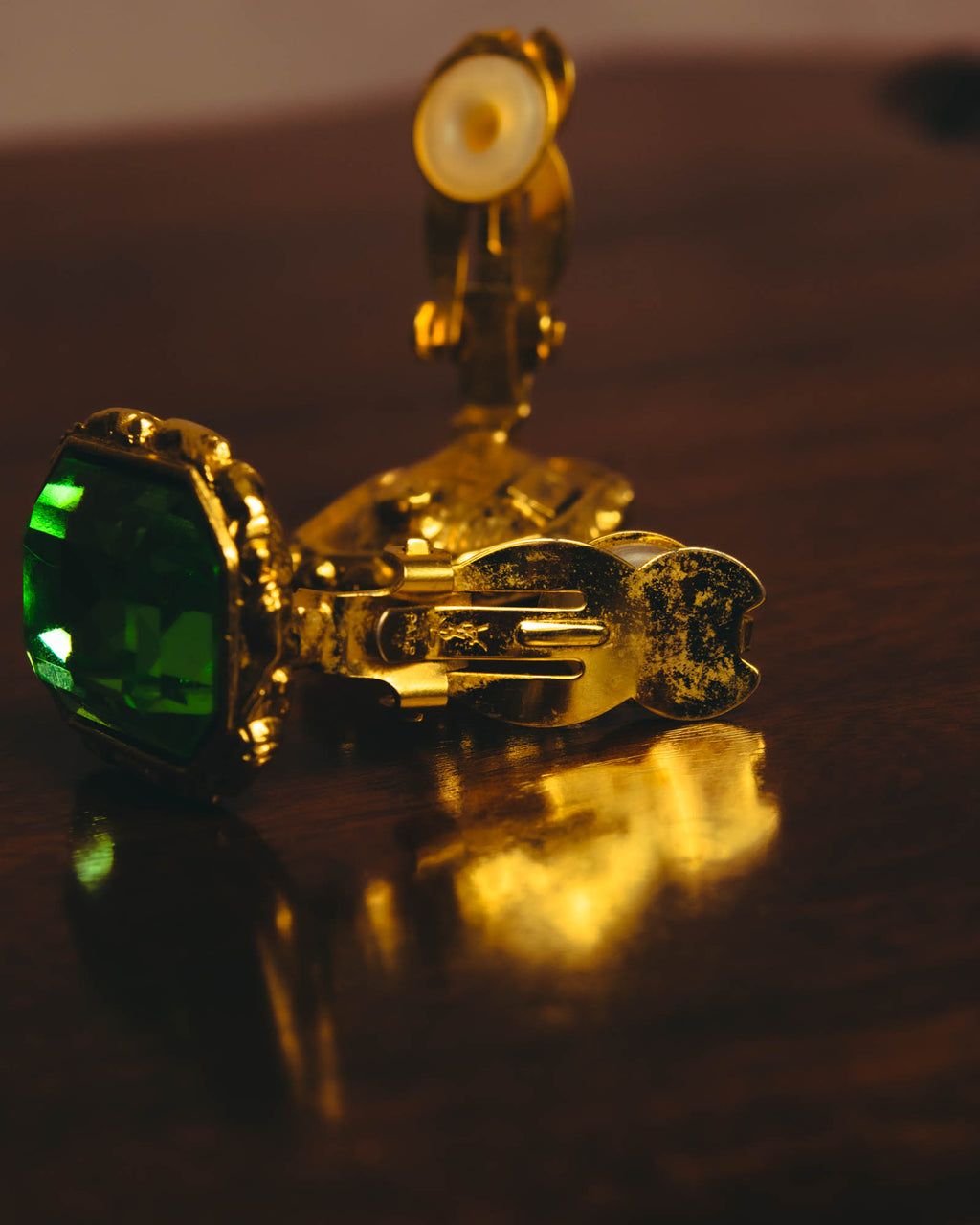 "Yves Saint Laurent" 80's-90's Emerald green clip-on earrings