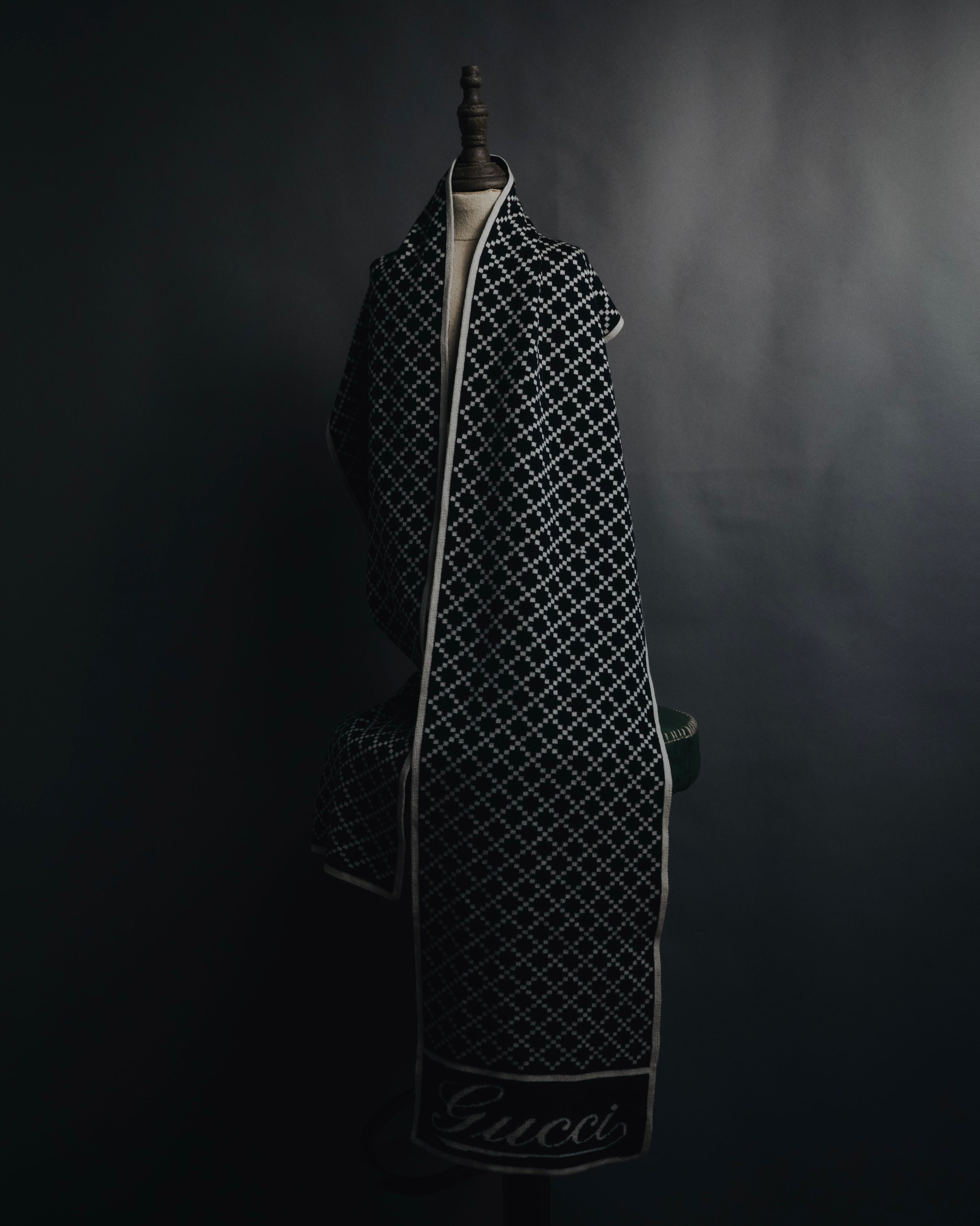 "GUCCI" 2016-2020 Script logo diamond-knit stole