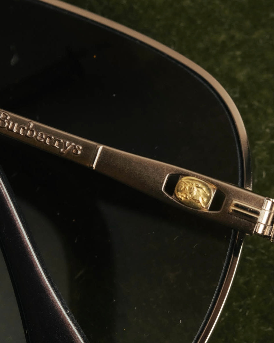 "Burberrys" 90's Classic metal aviator sunglasses