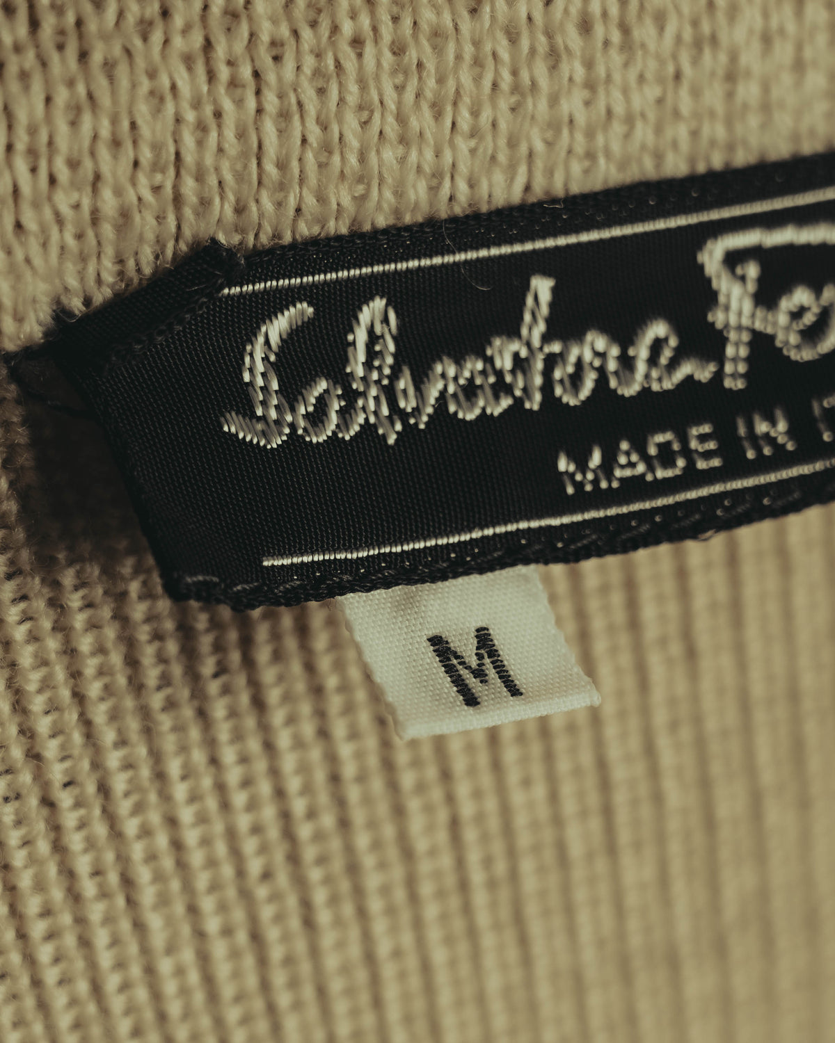 “Salvatore Ferragamo” 90’s-00’s Virgin wool raglan-sleeve cardigan jacket