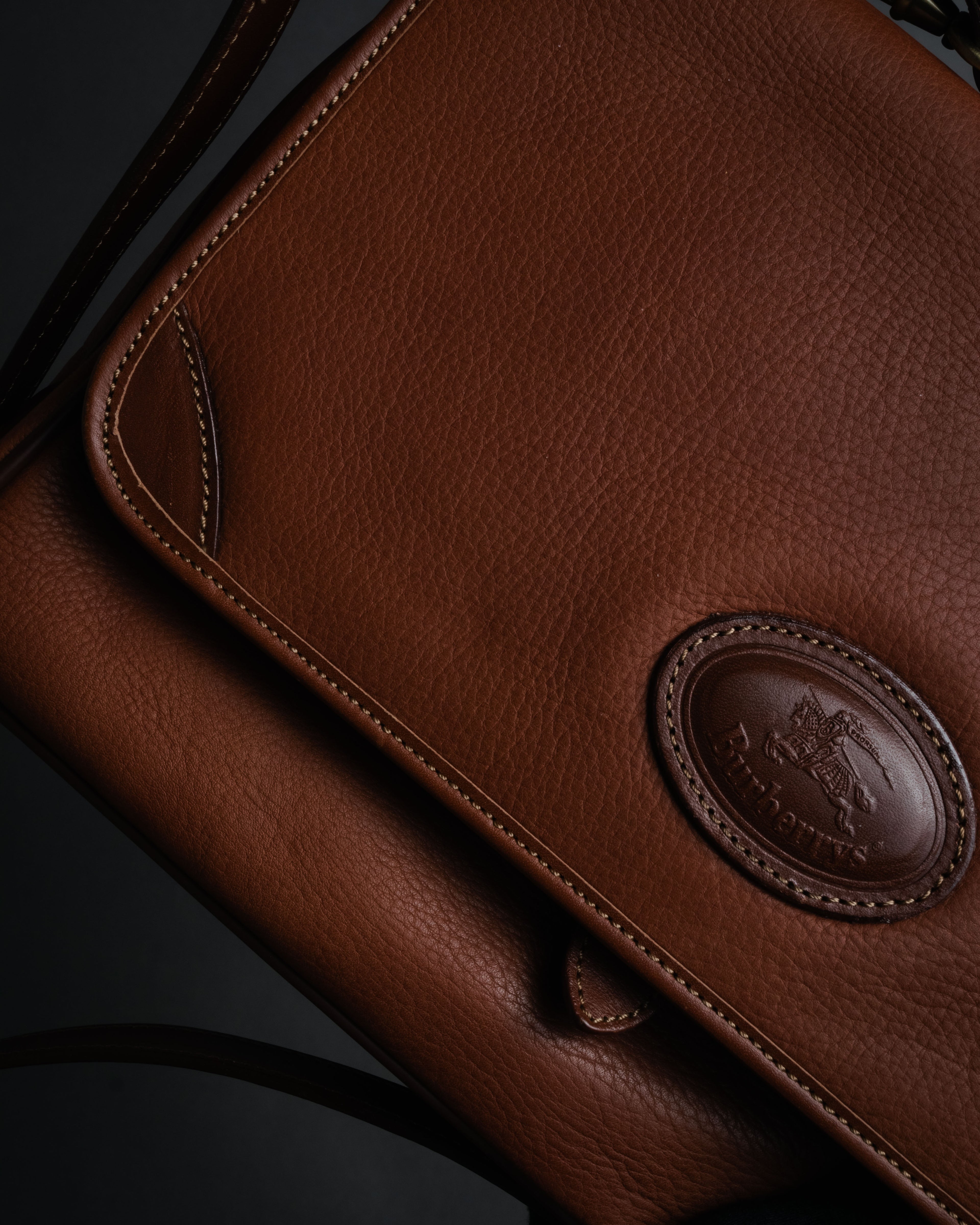 “Burberrys” 80’s-90’s Heritage leather bag