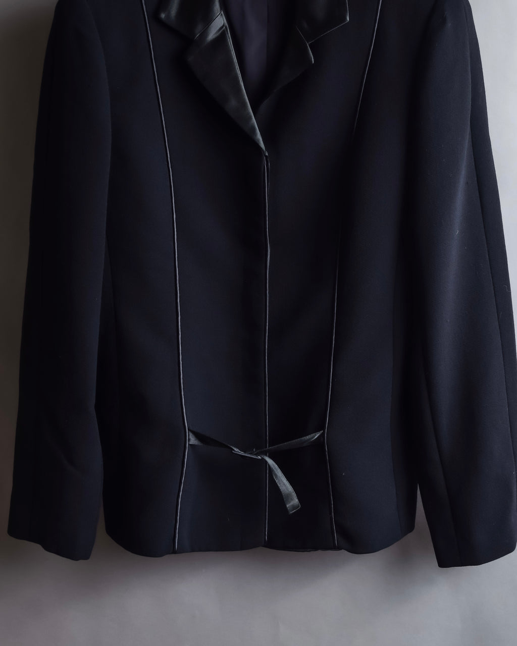 "BALENCIAGA La Mode" Satin-switched piping design tailored jacket