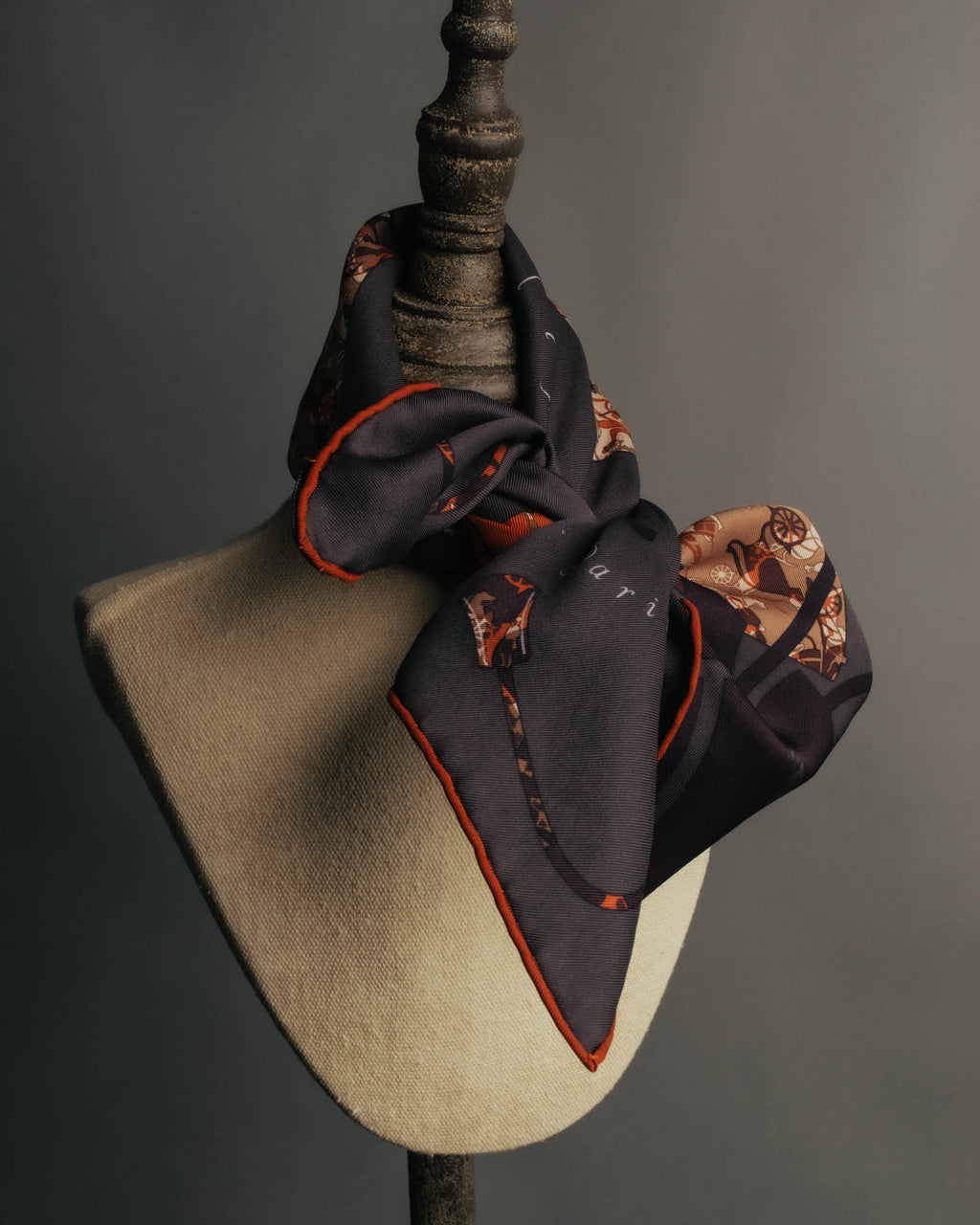 “Hermès” 2007 Kelly en calèche silk scarf