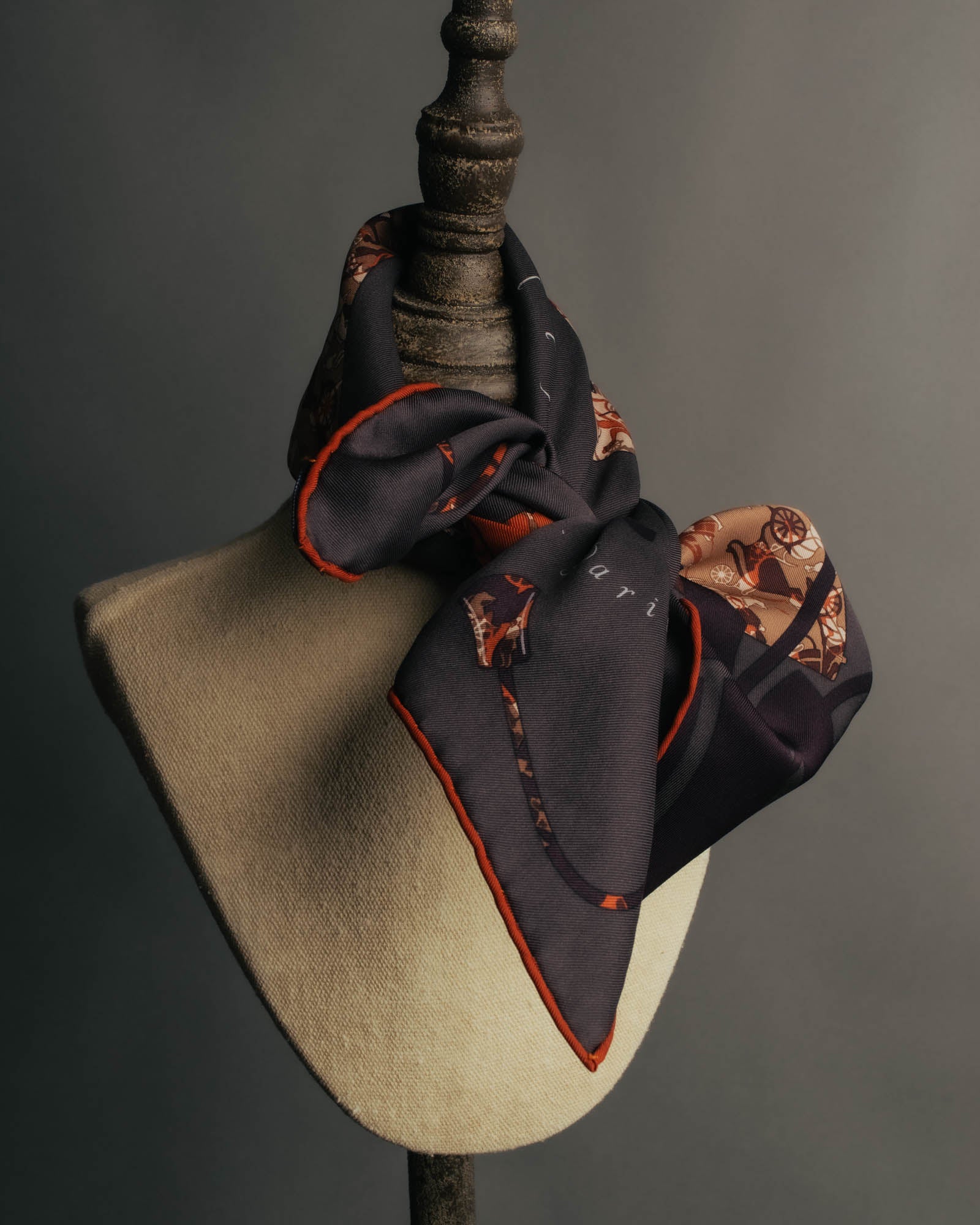 “Hermès” 2007 Kelly en calèche silk scarf