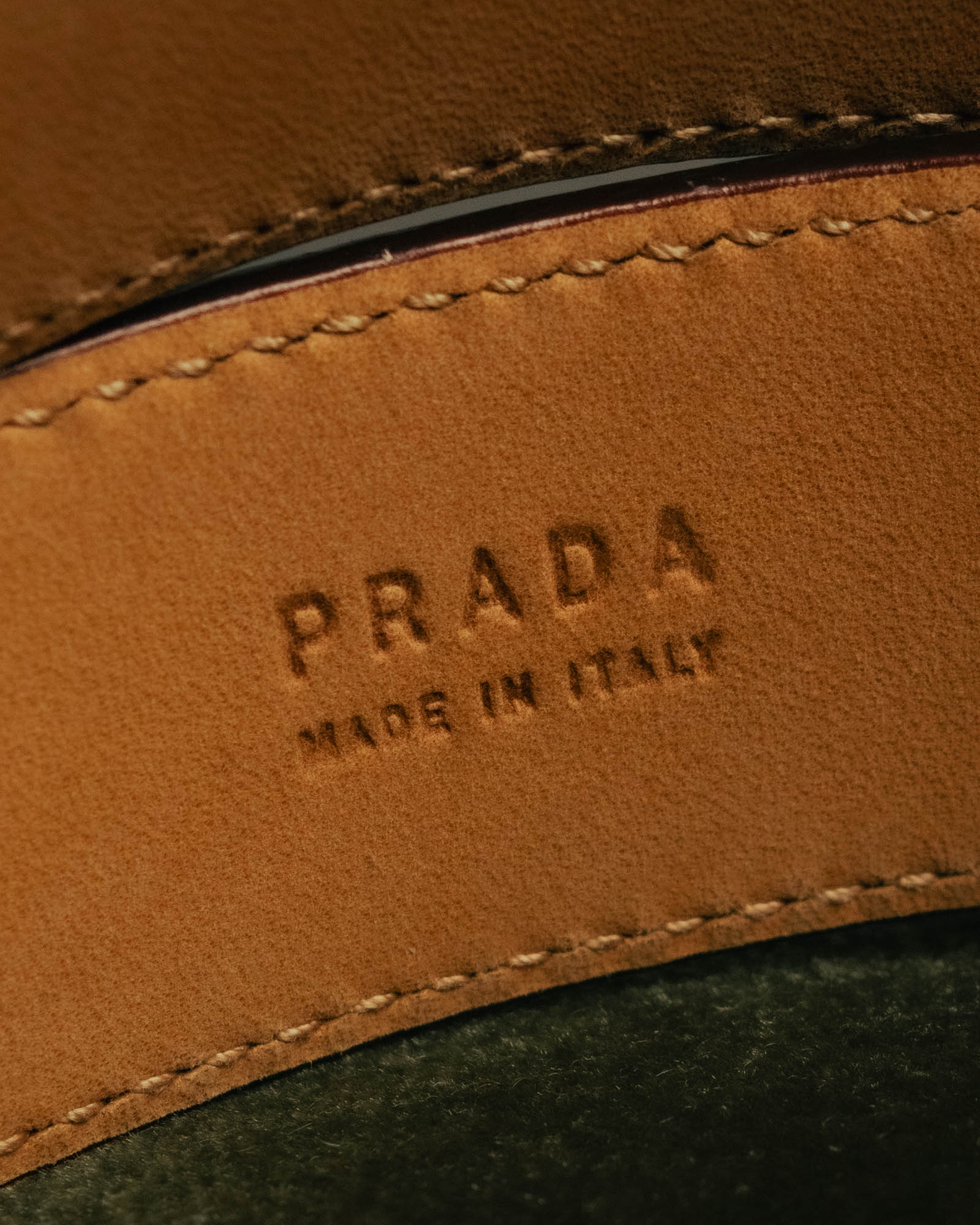 “PRADA” 90’s-00’s Studded logo leather belt