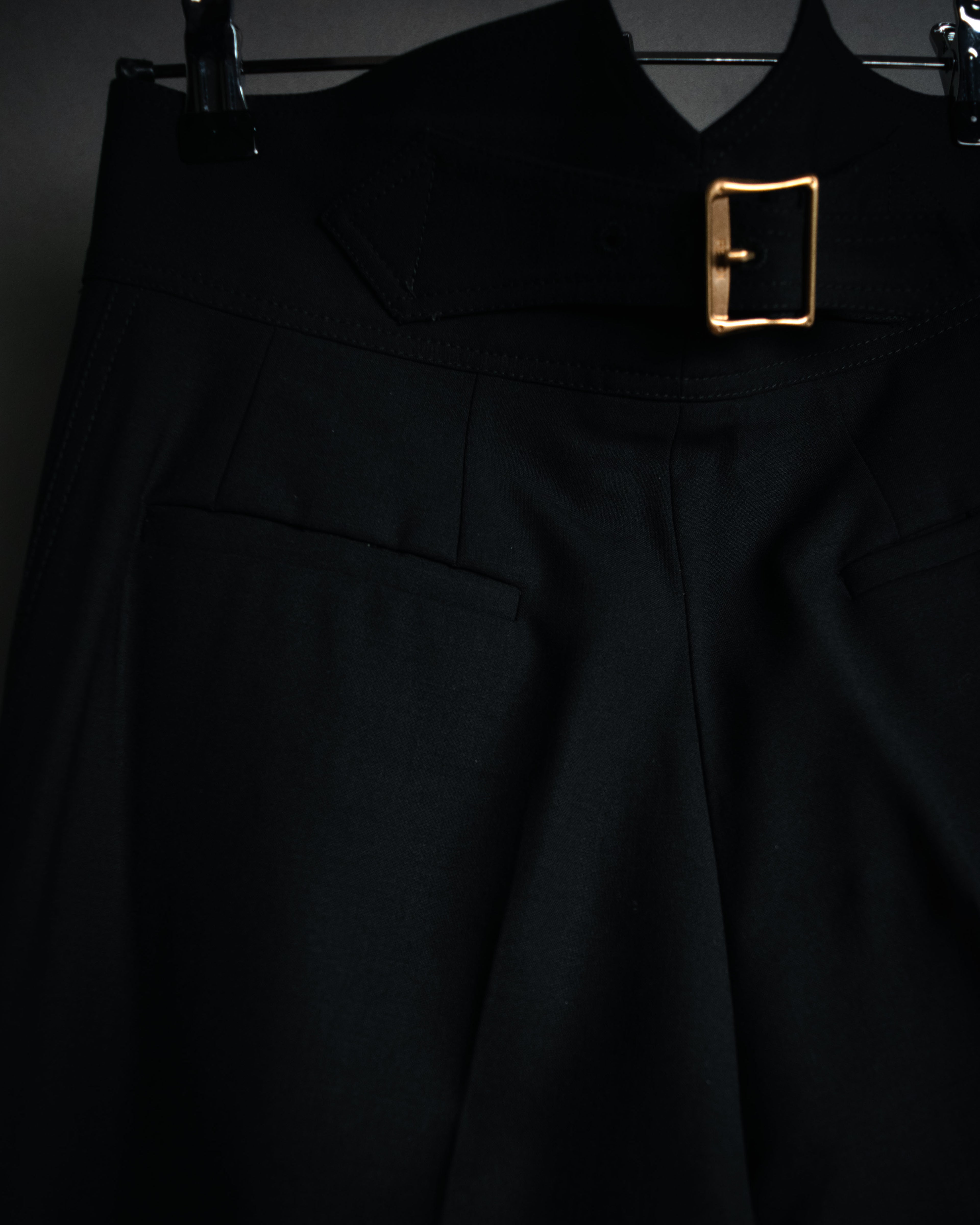 “FENDI” 90’s-00’s Sculpted V-back wide-leg trousers