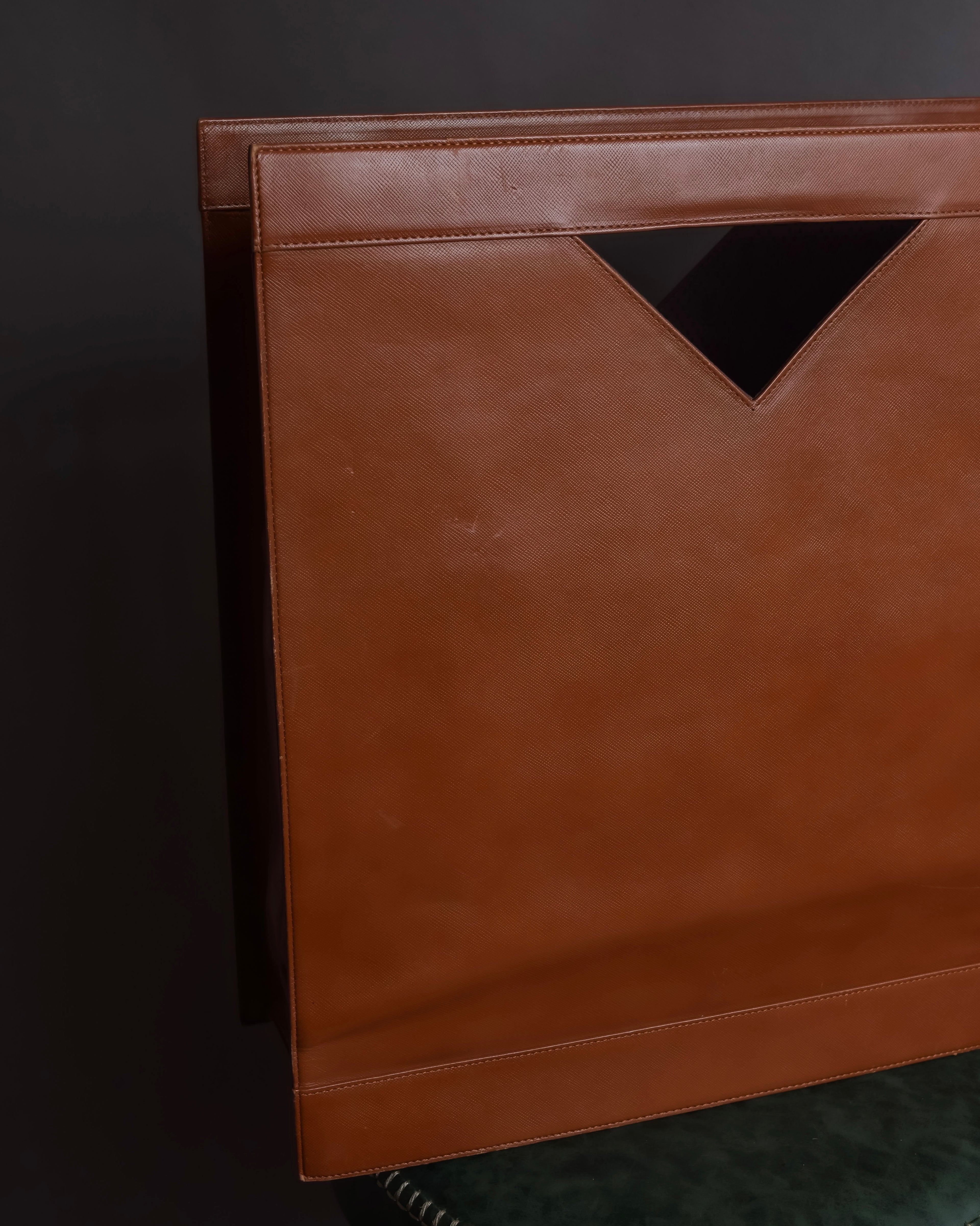 "YVES SAINT LAURENT" Studded Y design open-top leather tote bag