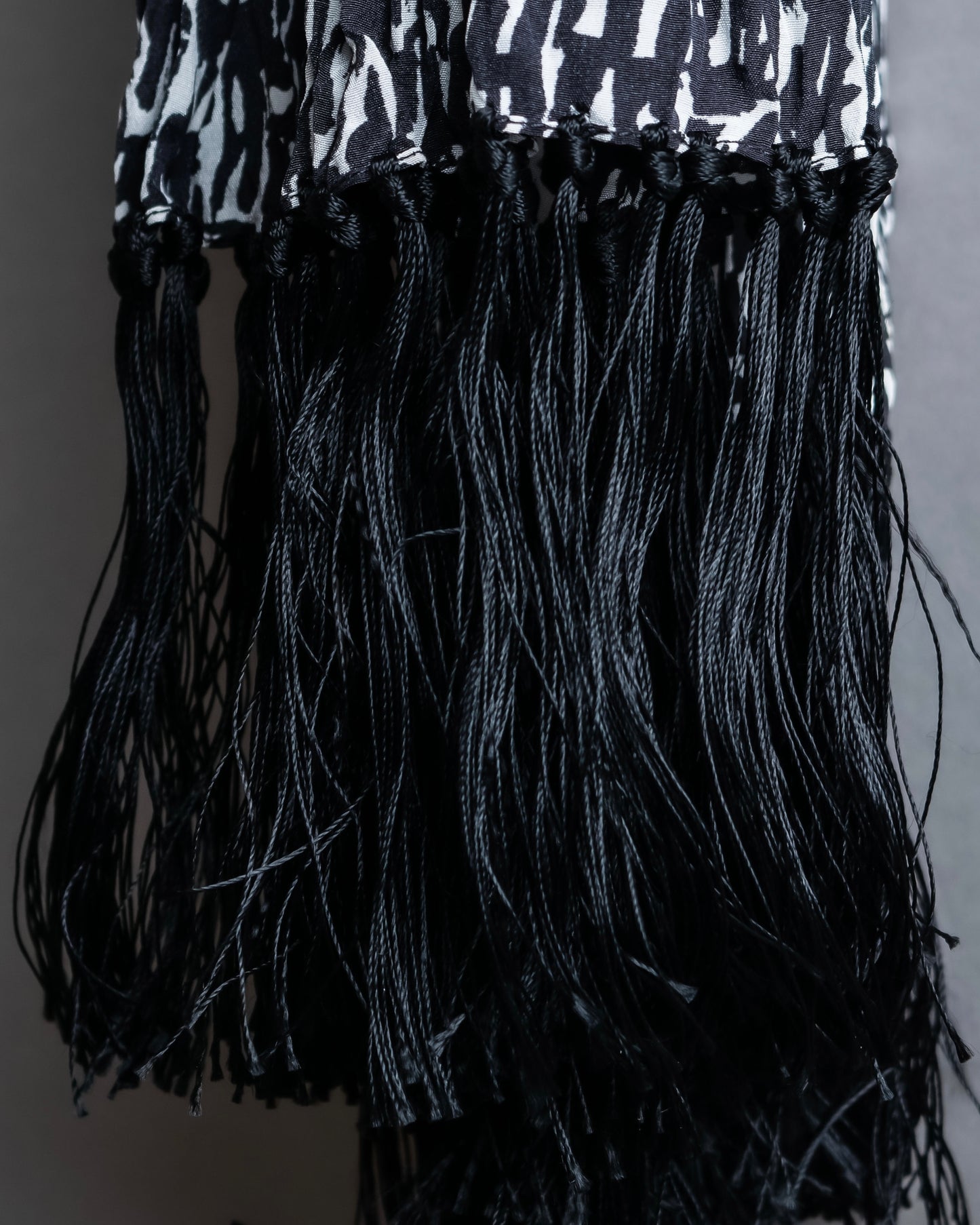 "Saint Laurent Paris" Abstract animal print pleated fringe muffler