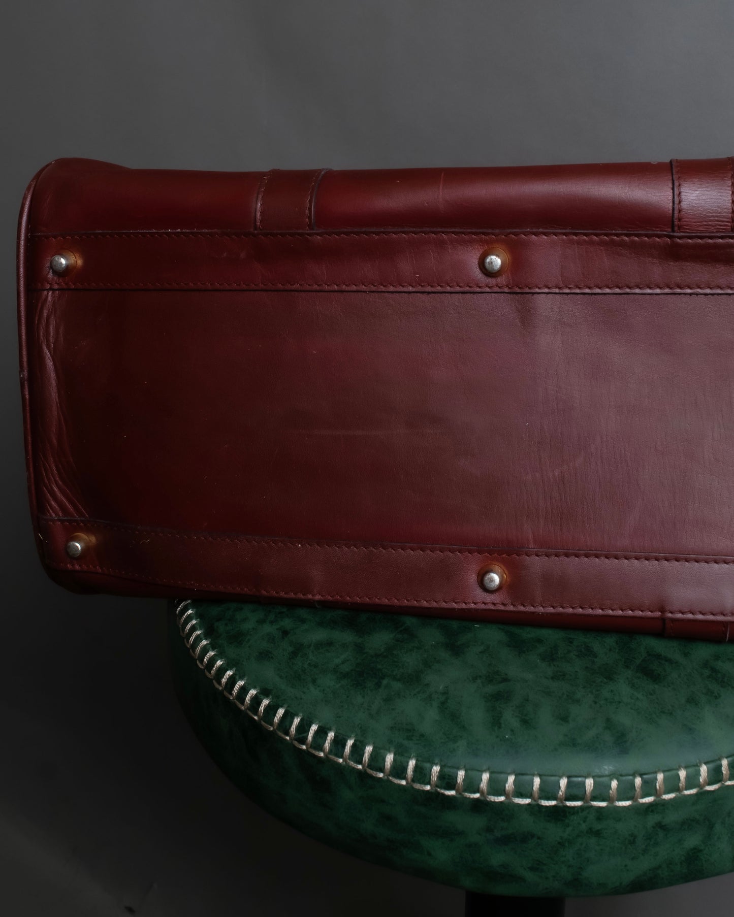 "Cartier" 2C logo engraved bordeaux color boston bag