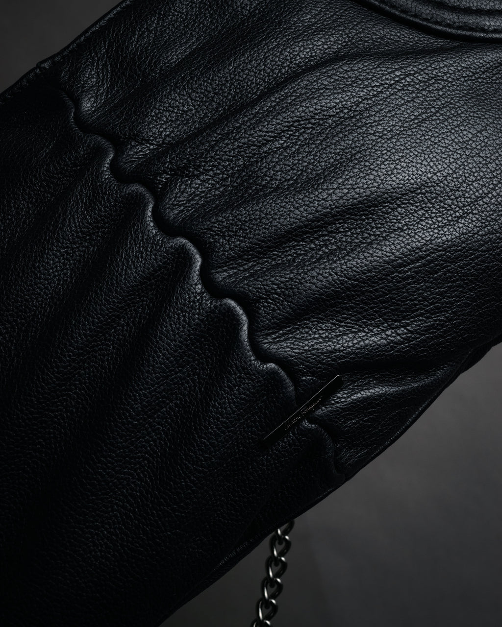 “Salvatore Ferragamo” 2000’s Gathered leather chain shoulder bag