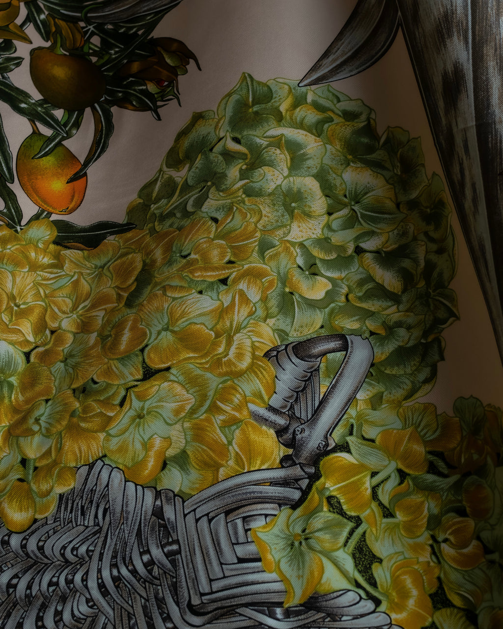 "HERMES" Passion flower print Carre 90 silk scarf