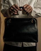 "Roberta Di Camerino" Logo motif charm design modern doctor bag