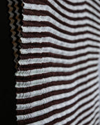 “ISSEY MIYAKE” pleats designed no sleeves high neck top