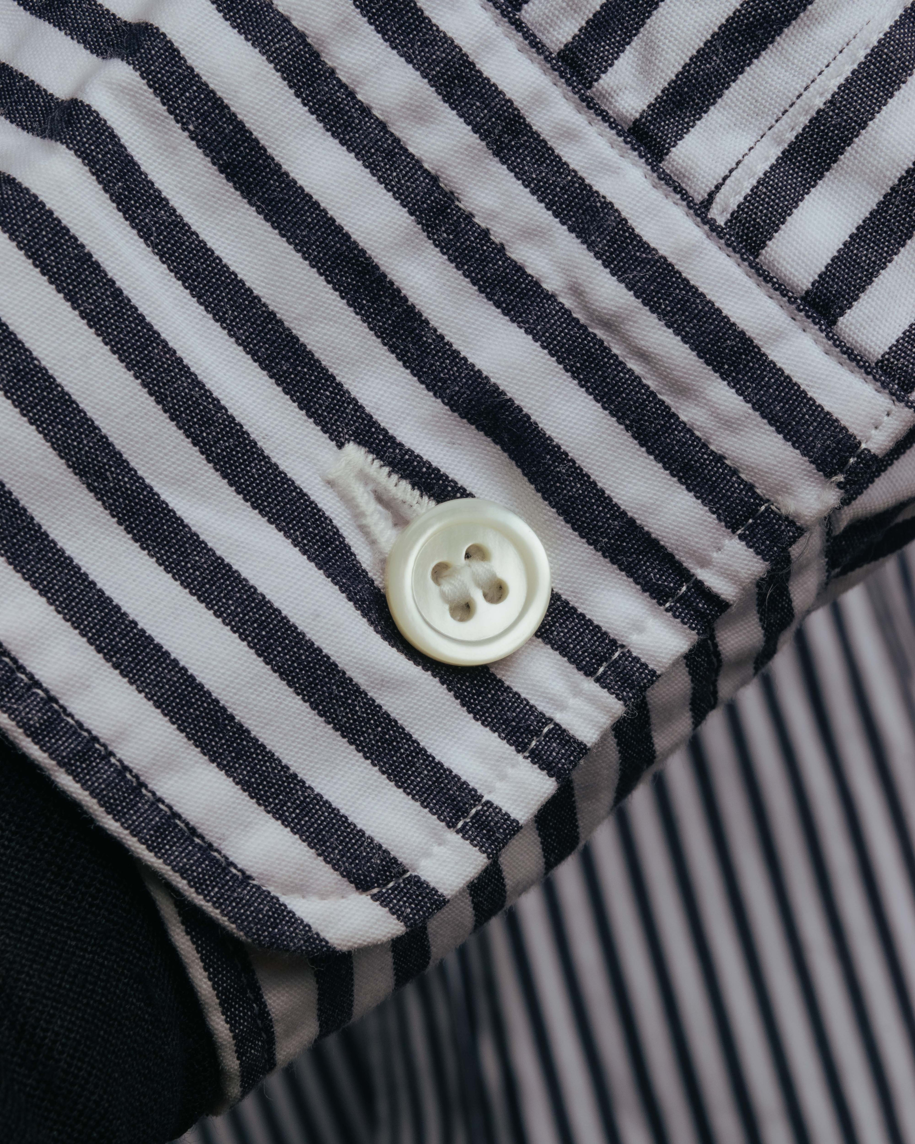 "COMME des GARCONS HOMME" 00's Graphic striped long sleeve shirt